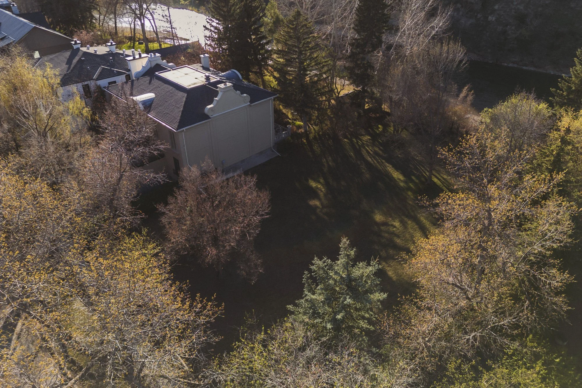 1302 Riverdale_14_web.jpg