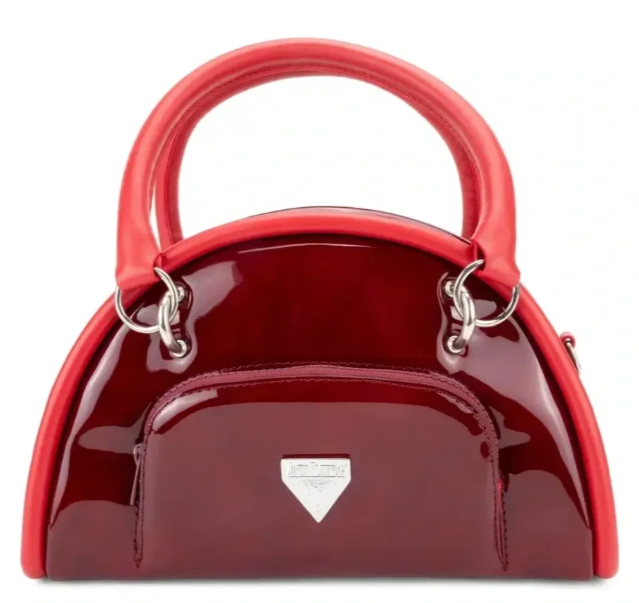 dominique-red-patent-bowling-bag-with-removable-strap-front-view-colour_image-0000031669-retina_detail.webp