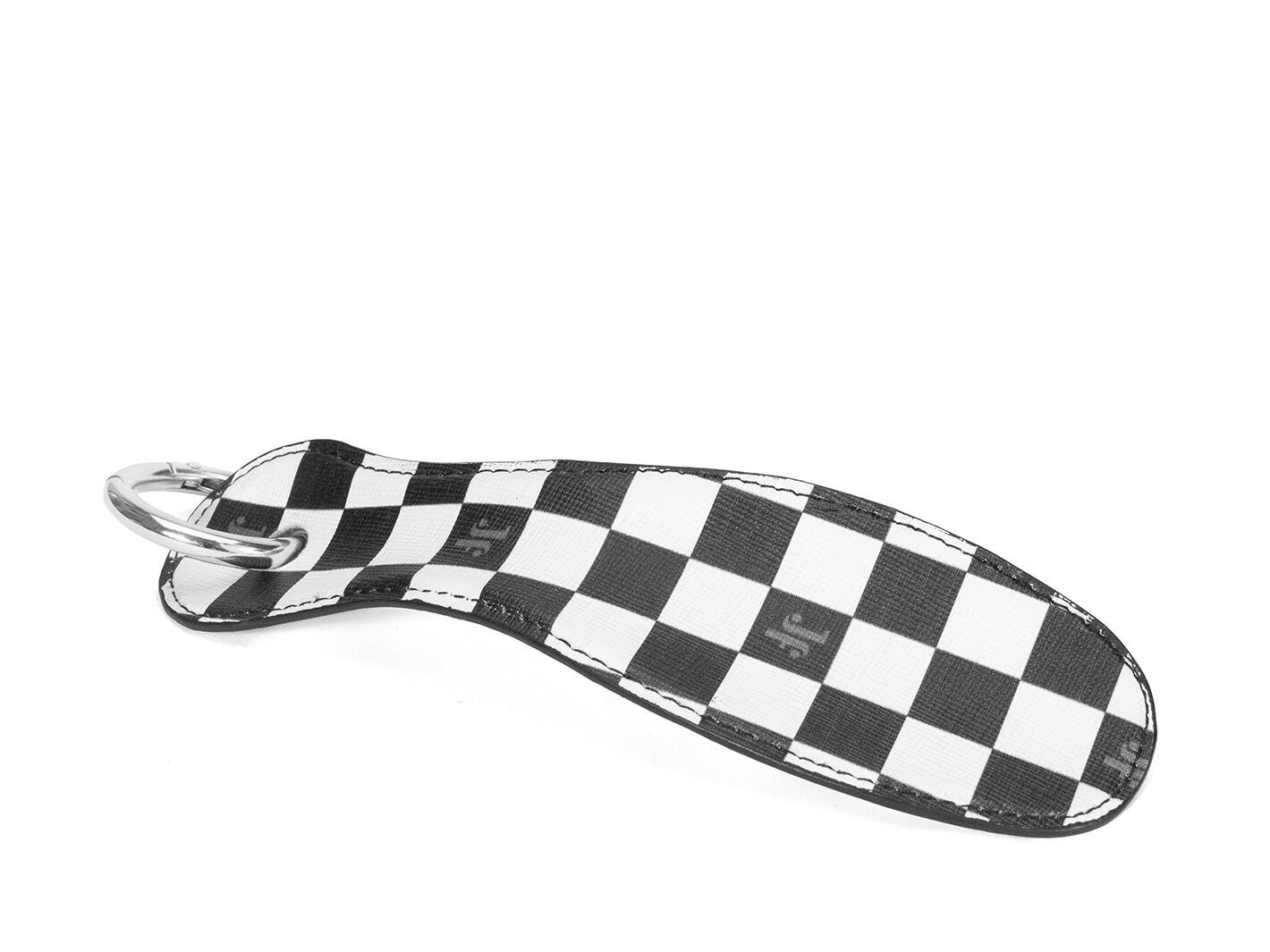 ding-dong-black-white-check-shoe-horn-colour_image-0000026136-retina_detail.jpg