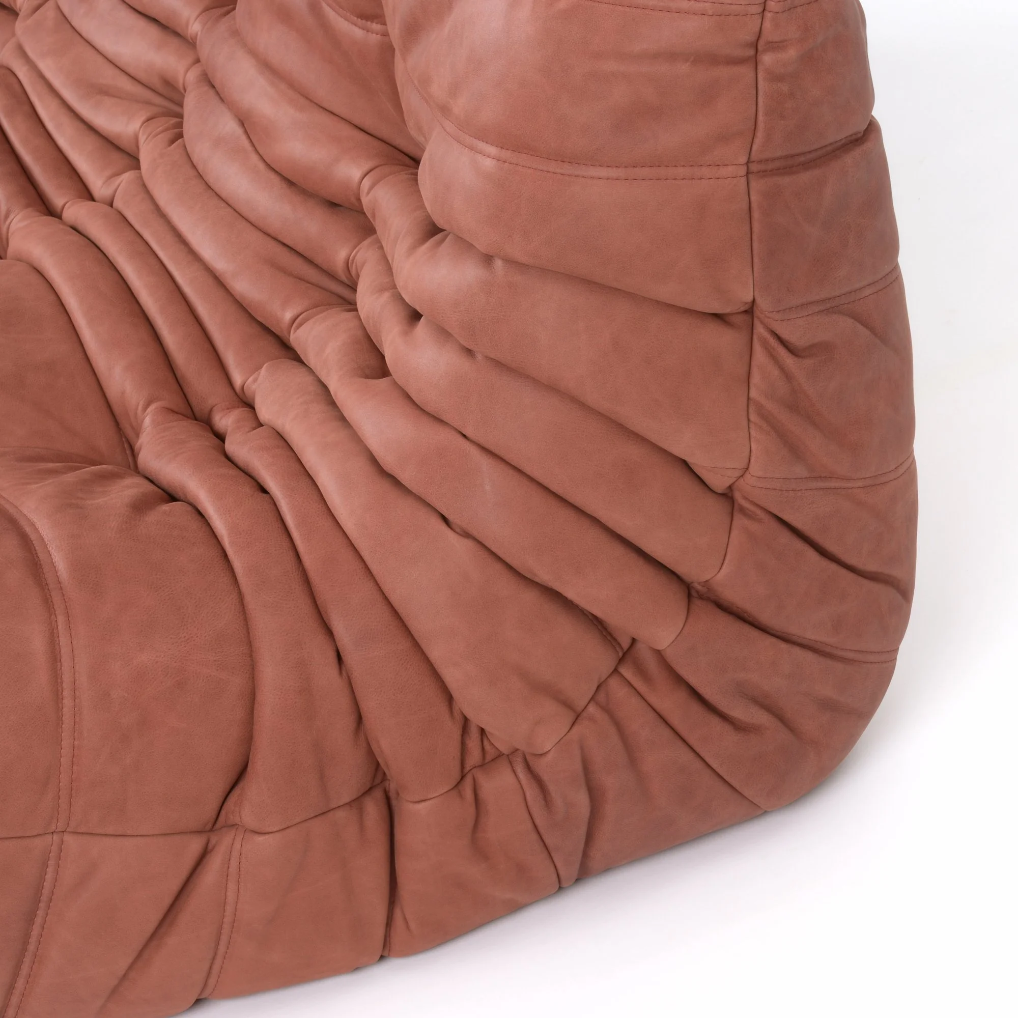 Brick Sofa 925.jpg