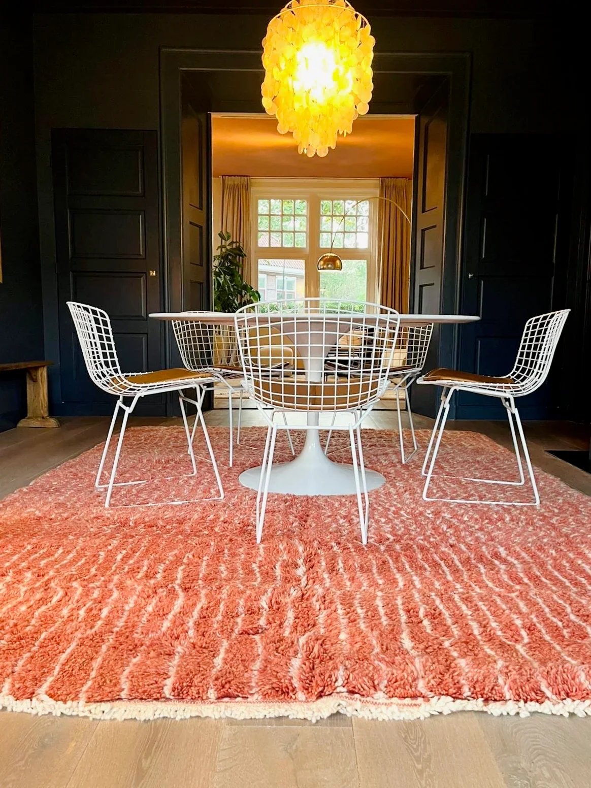 WEAVERY AMSTERDAM — HAND-KNOTTED RUG Weavery, Amsterdam