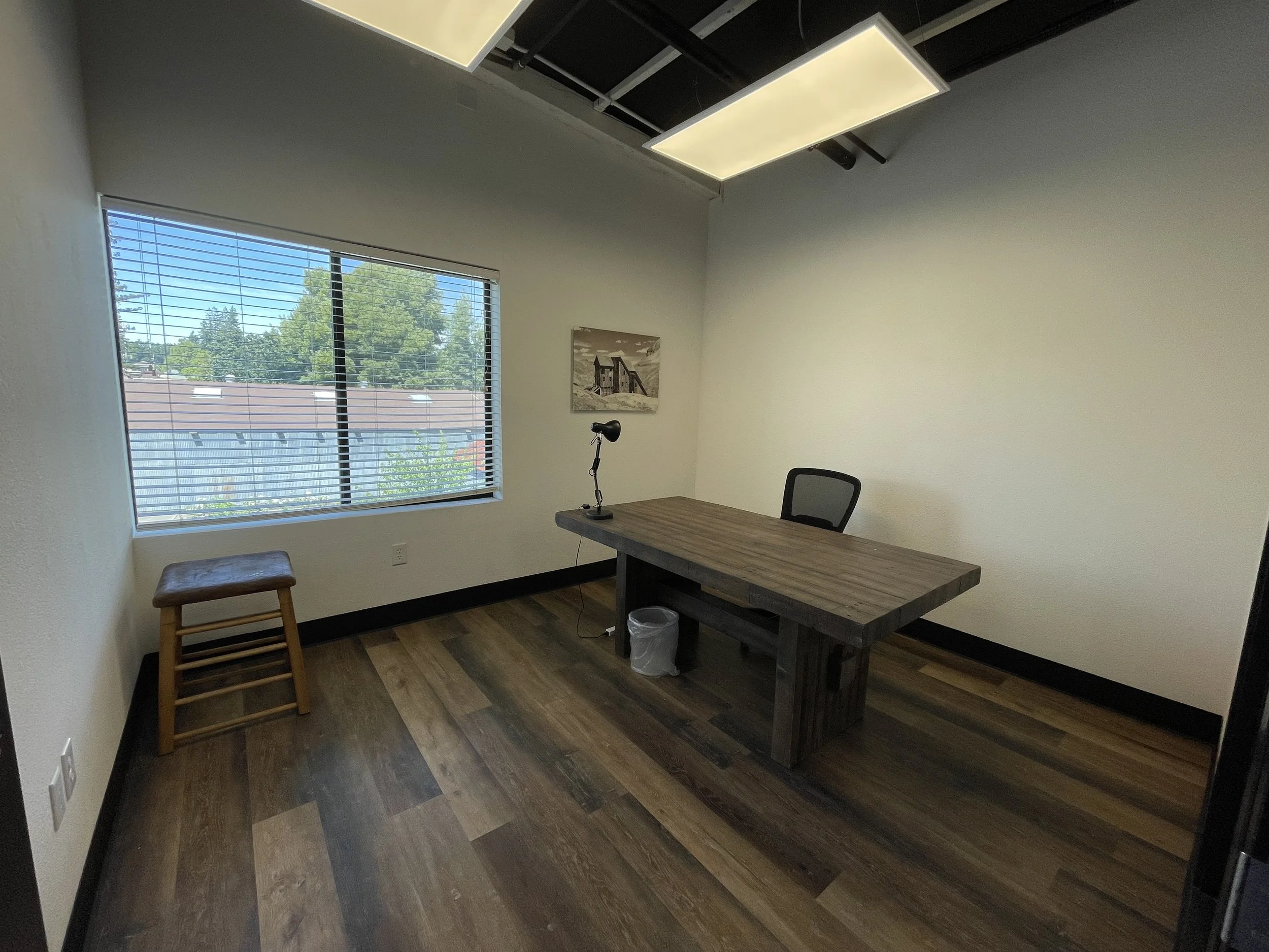 OfficeA_2.jpeg