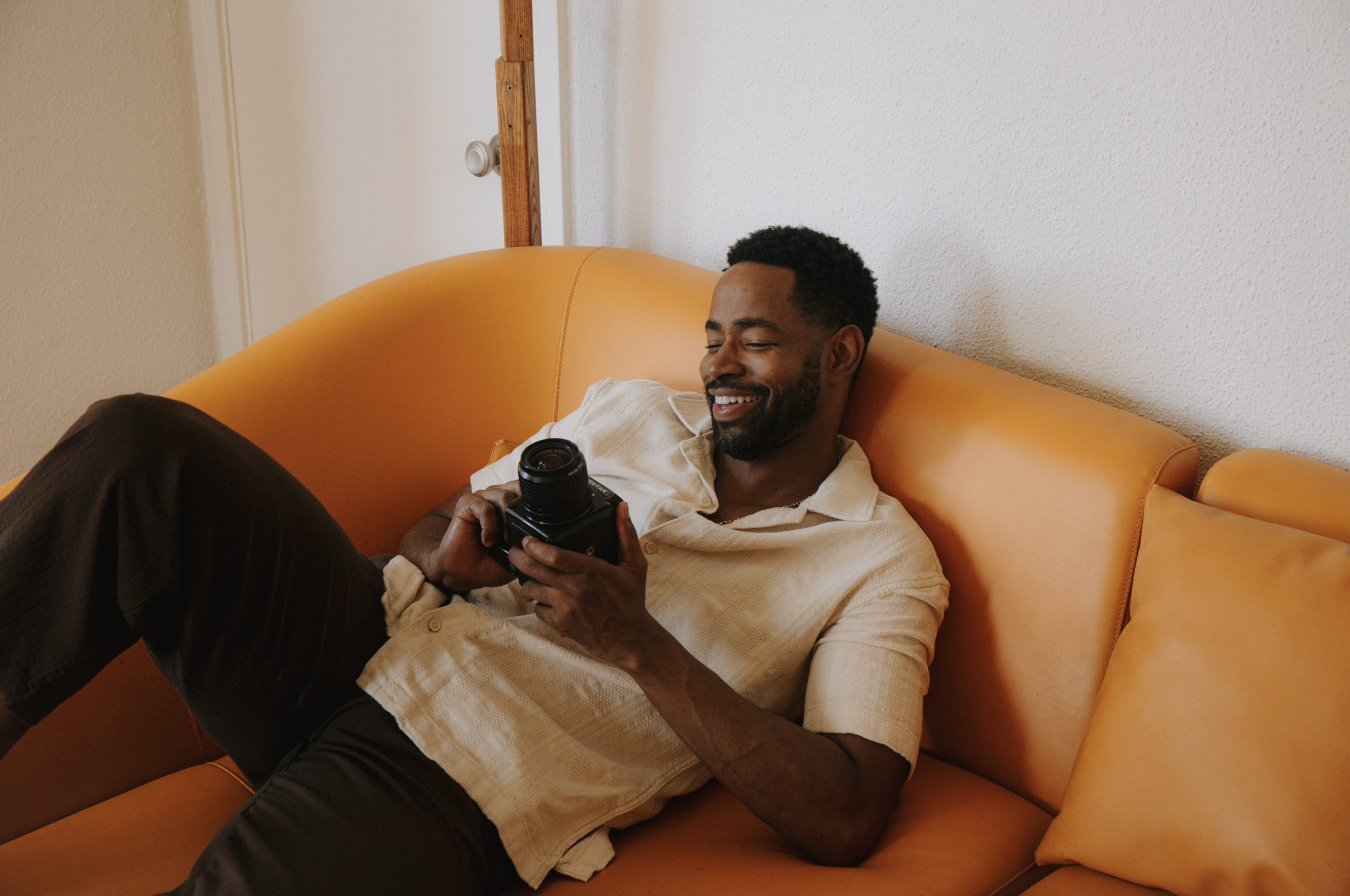 slow-sunday-creatives-kris-ryan-jay-ellis-home-10.png