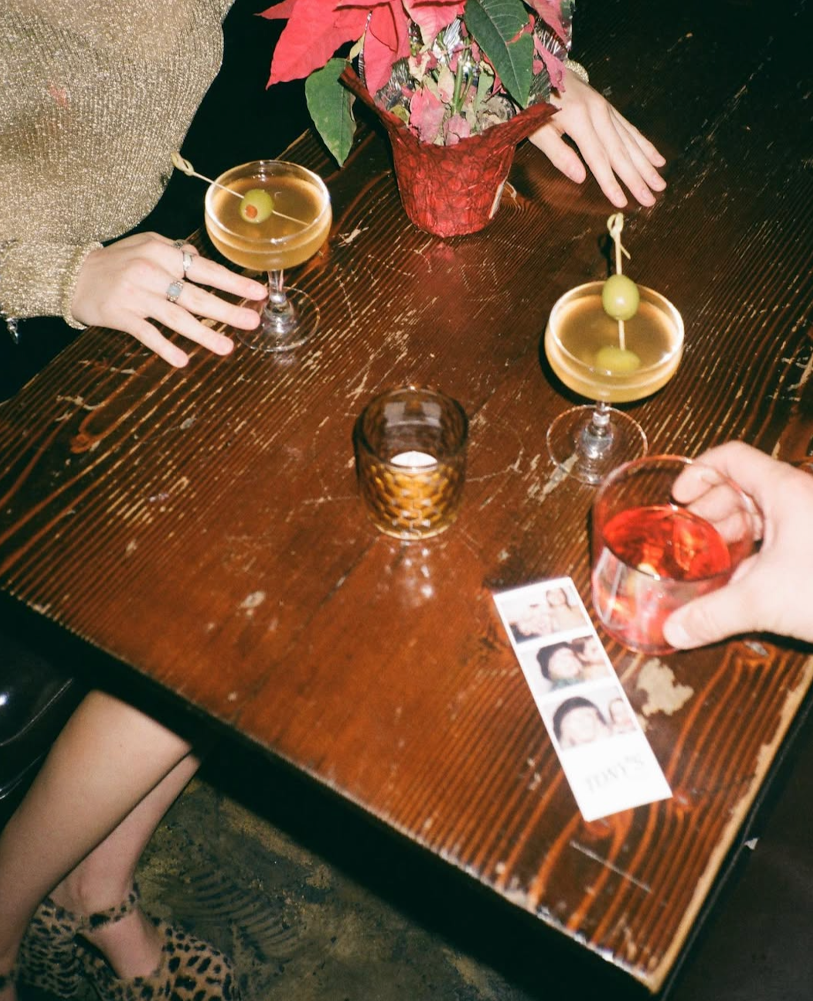 slow-sunday-creatives-amanda-adam-christmas-party-10.png
