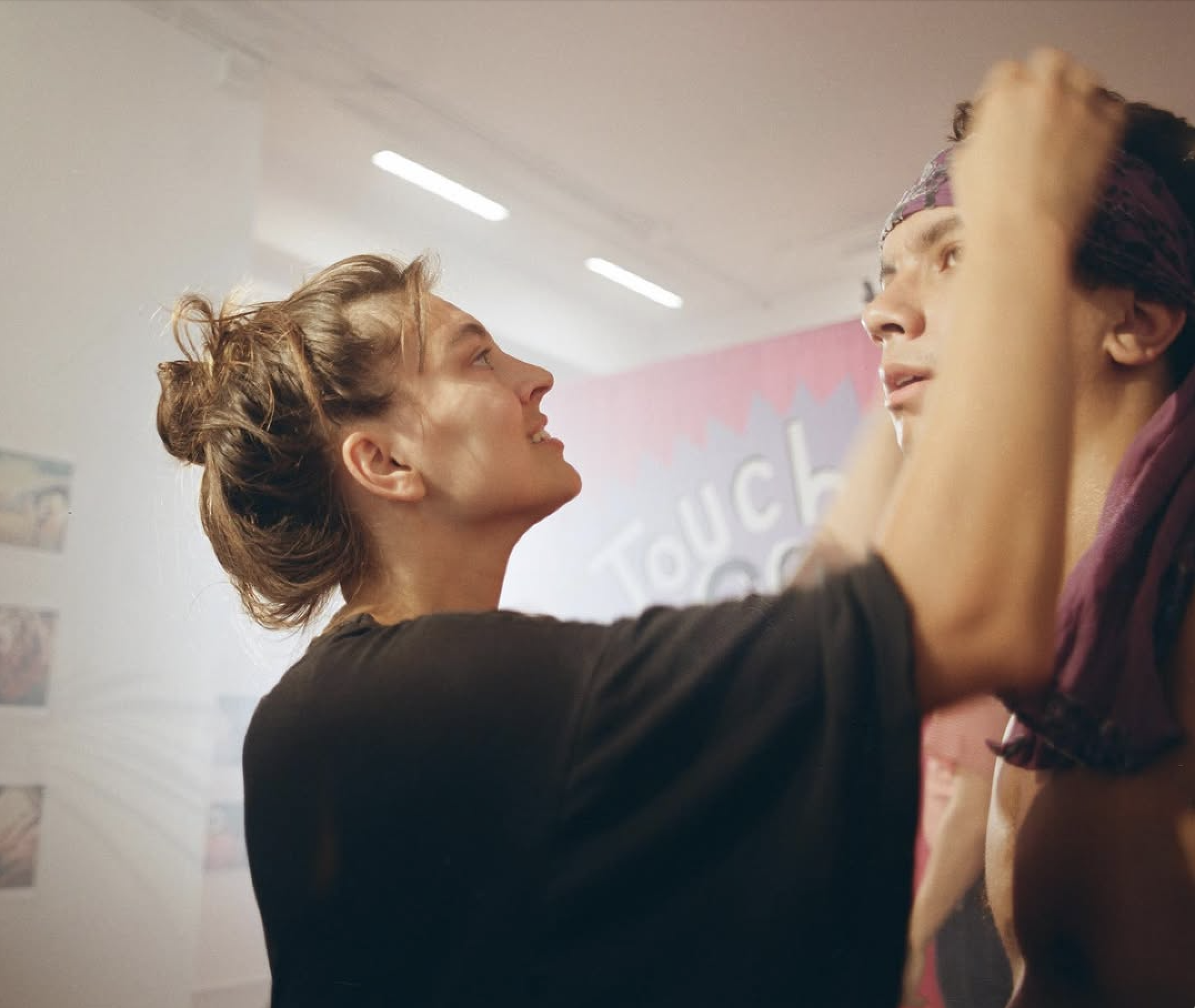 slow-sunday-creatives-amanda-adam-touch-and-go-bts-15.png