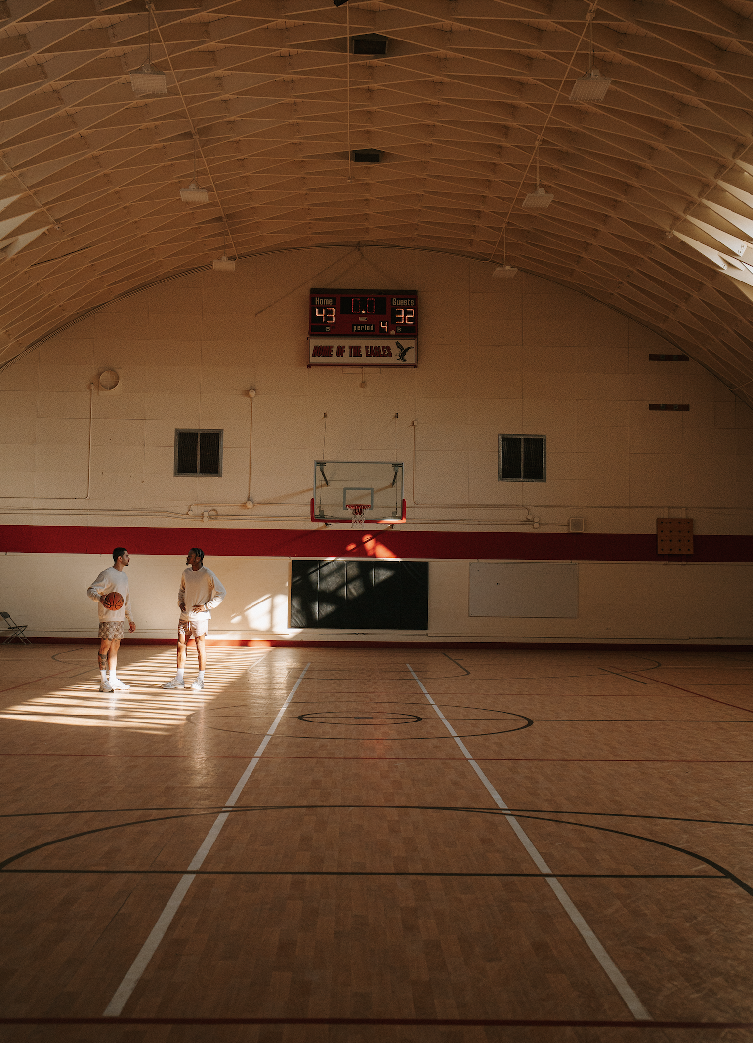 slow-sunday-creatives-kris-ryan-legends-basketball-9.png