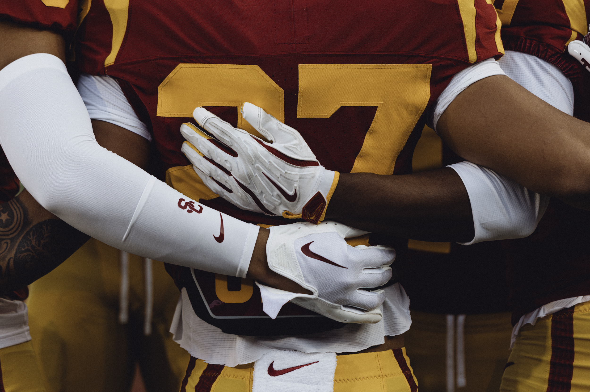 slow-sunday-creatives-kris-ryan-usc-ucla-2025-4.png