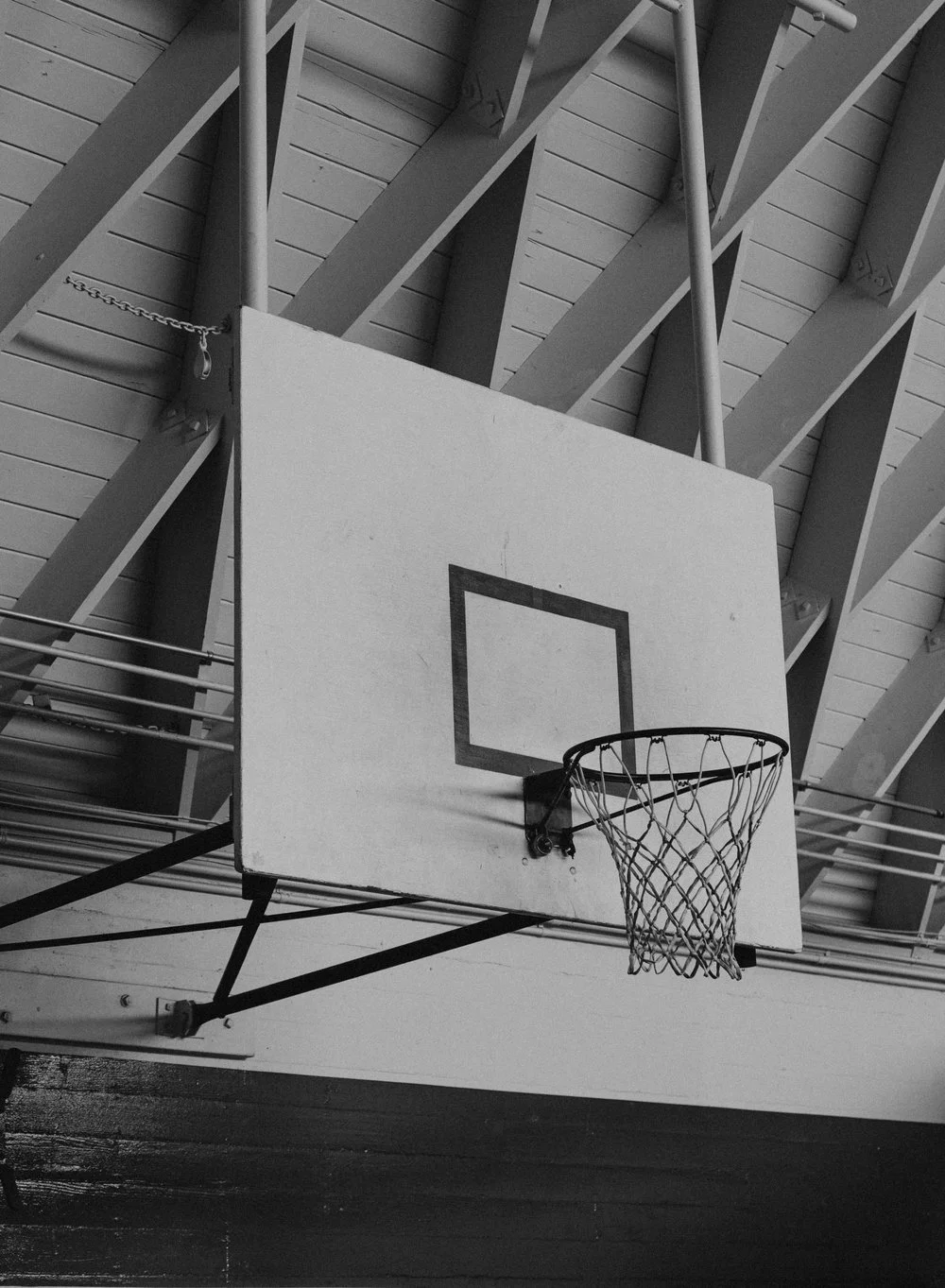 slow-sunday-creatives-kris-ryan-legends-basketball-16.jpg