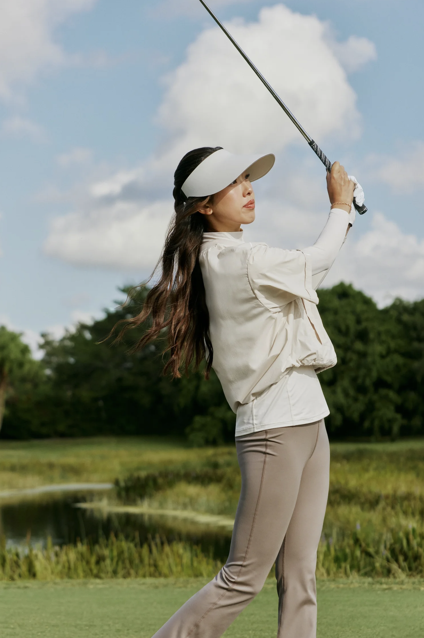 slow-sunday-creatives-kris-ryan-jlindeberg-golf-ambassadors-14.png