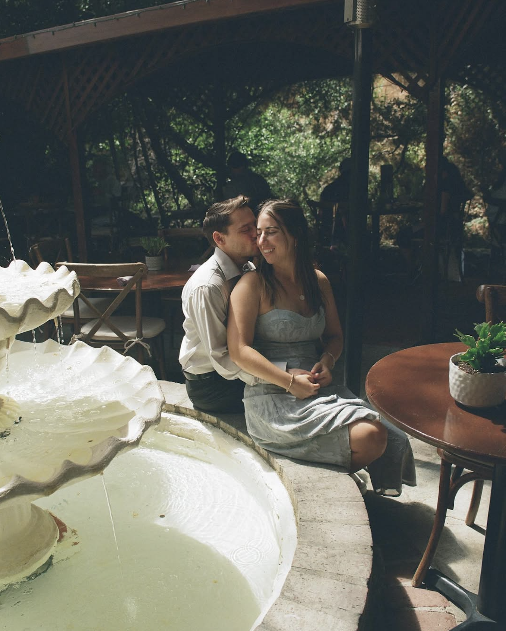 slow-sunday-creatives-amanda-adam-love-is-in-the-air-2.png