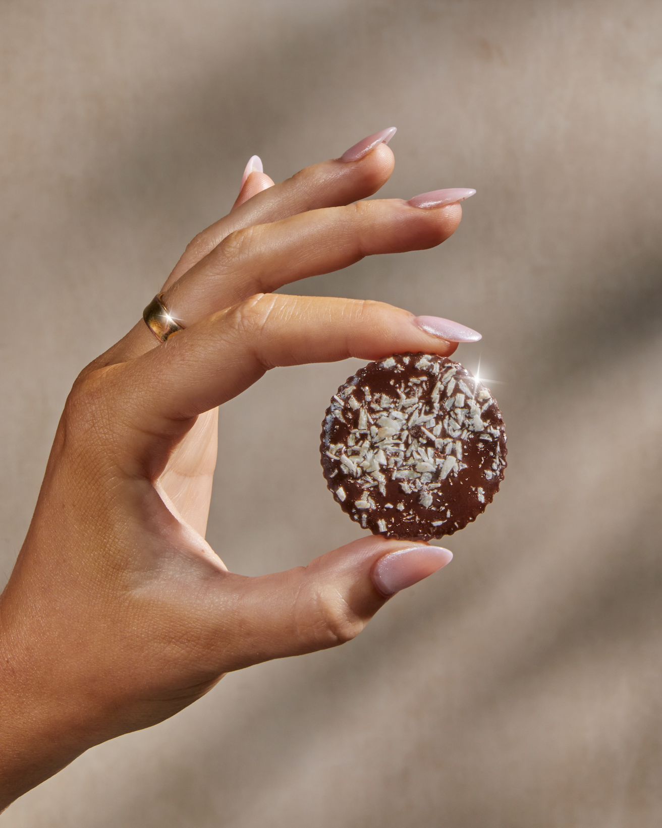 slow-sunday-creatives-claire-bruhl-chocxo-22.png
