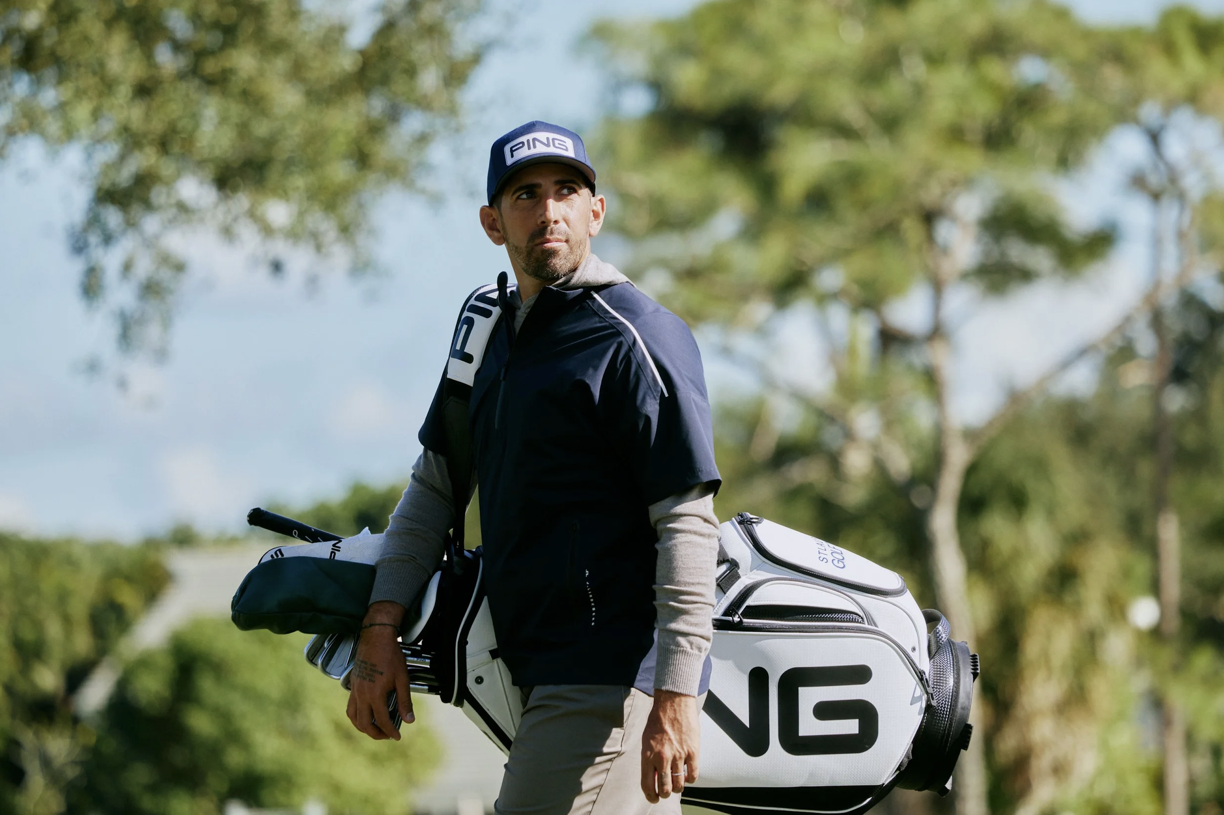 slow-sunday-creatives-kris-ryan-jlindeberg-golf-ambassadors-17.png