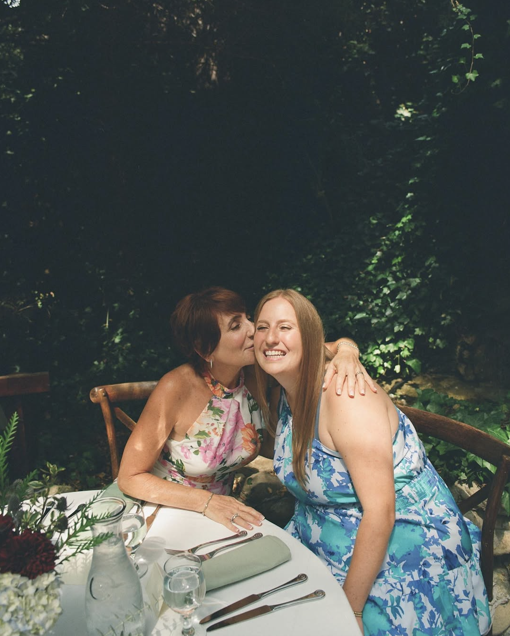 slow-sunday-creatives-amanda-adam-love-is-in-the-air-8.png