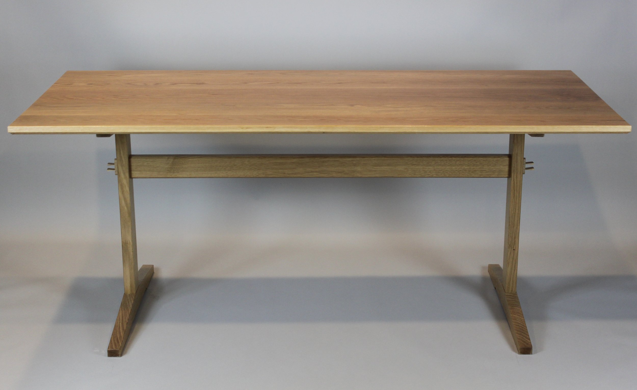 WHITE OAK TRESTLE TABLE, front top view | flat sawn oak top, quarter sawn oak base | 72"W x 32"D x 30.25"H