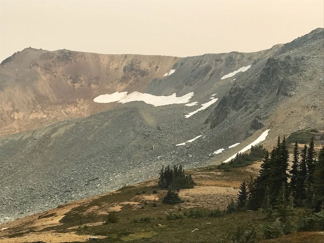 A variety of views awaits you around the circuit trail