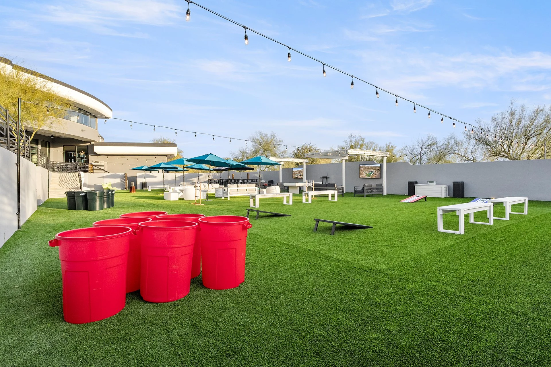 Outdoor Entertainment