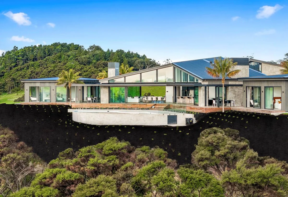 coast-and-country-homes-matakana-architectural-home-exterior-elevation.jpg