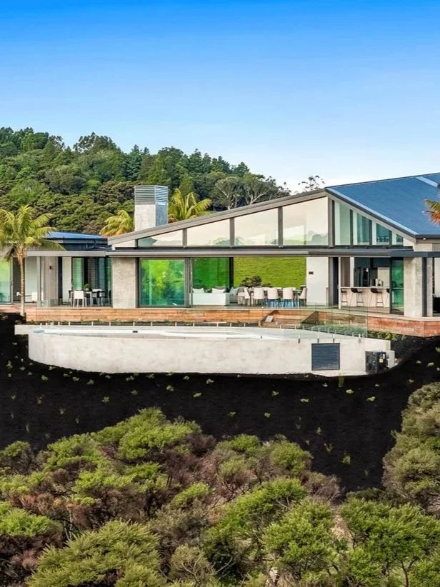 coast-and-country-homes-matakana-architectural-home-exterior-elevation.jpg
