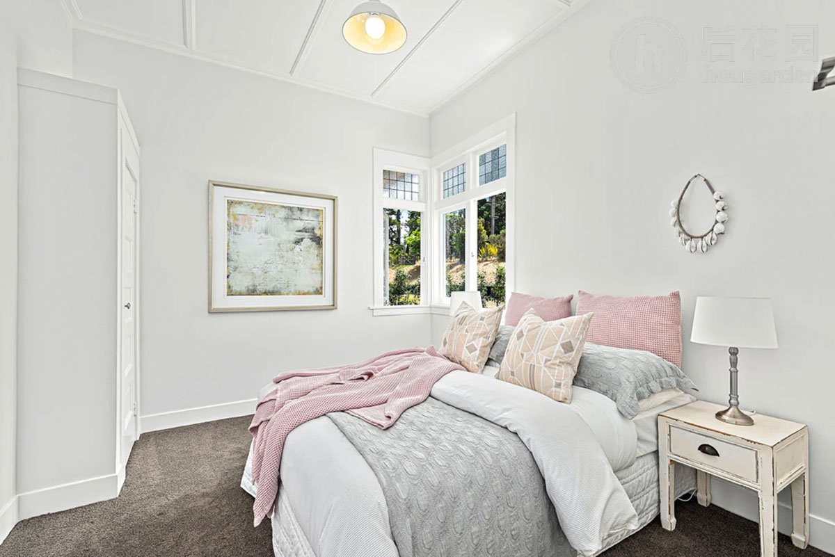coast-and-country-homes-devonport-villa-renovation-veranda-detail.jpg
