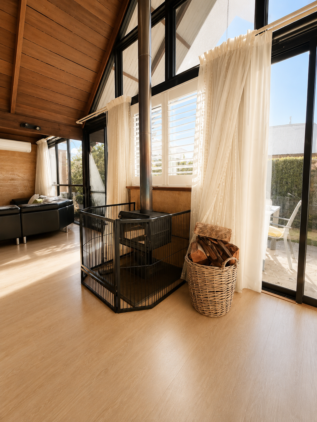 parmelia fireplace.PNG