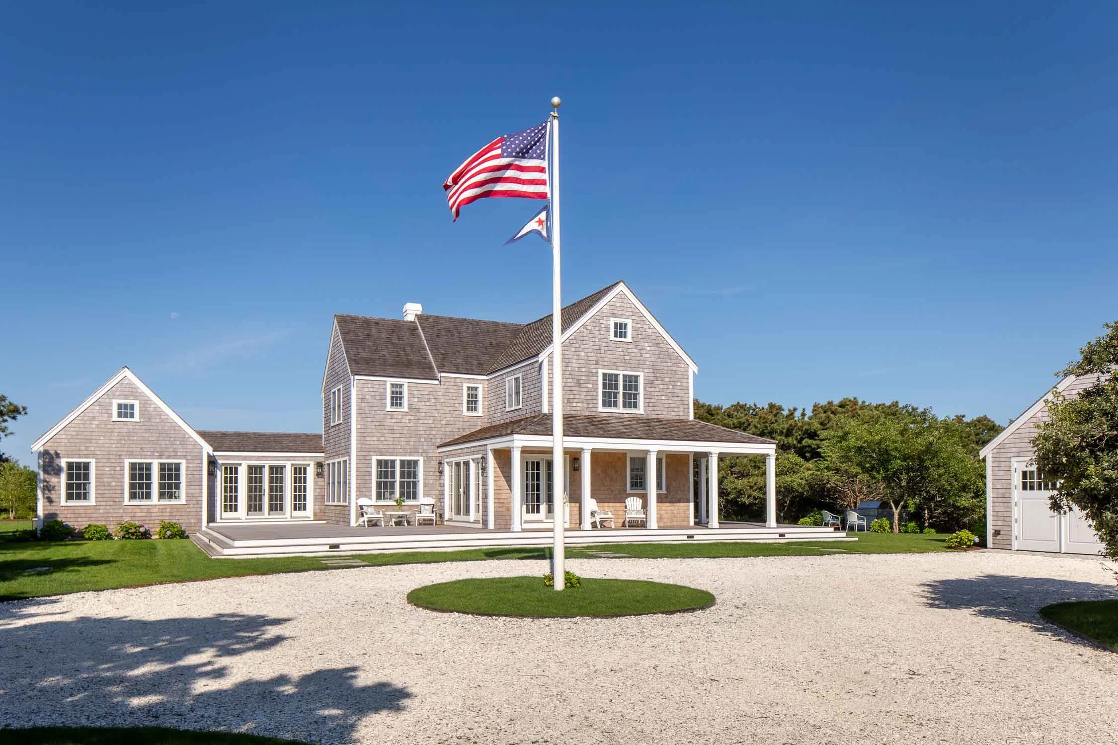02-nantucket-coastal-home-renovation-front-elevation.jpg