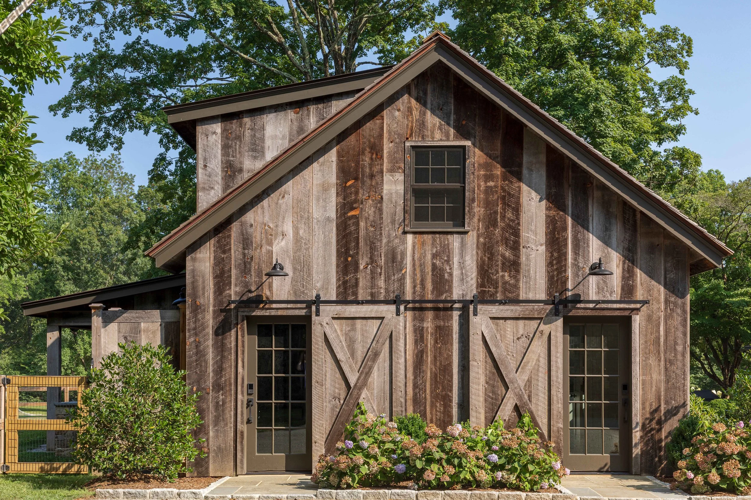 03-bedford-ny-historic-barn-renovation-pool-barn-relationship-landscape.jpg