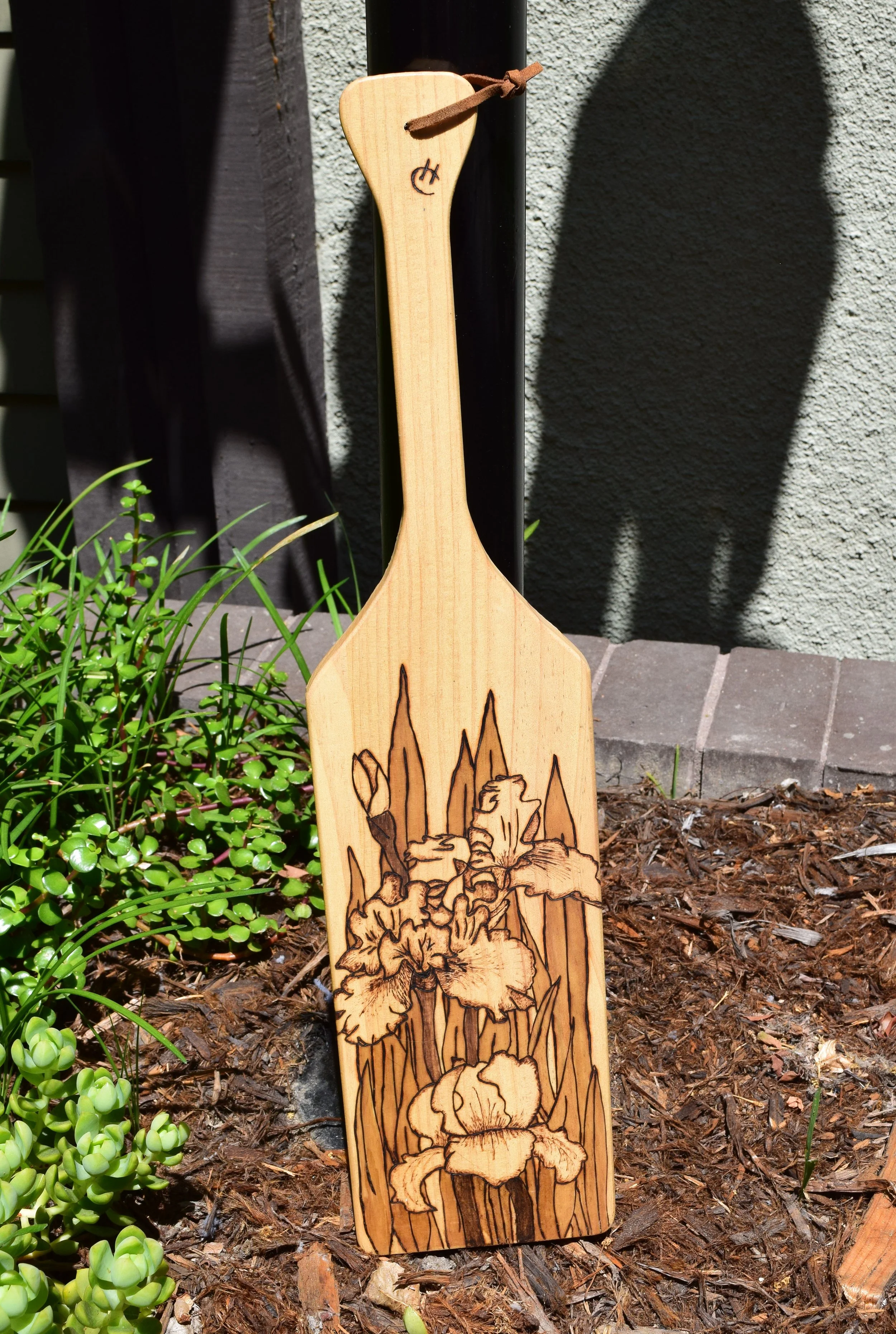Iris Cutting Board - A