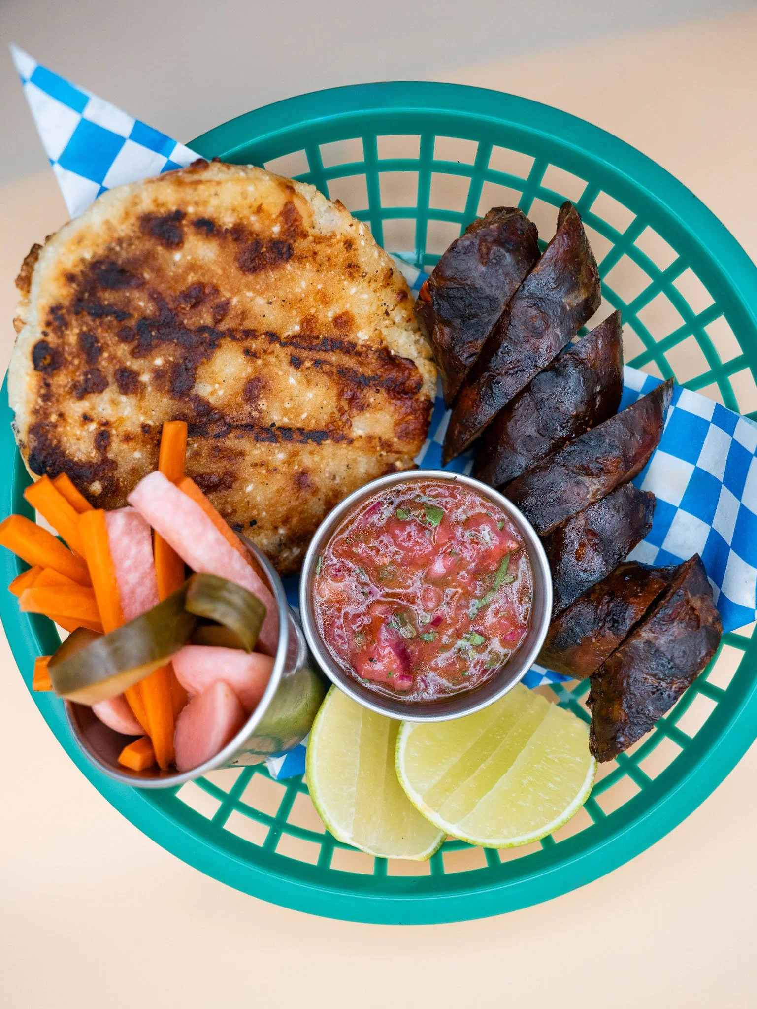 Arepa con Morcilla