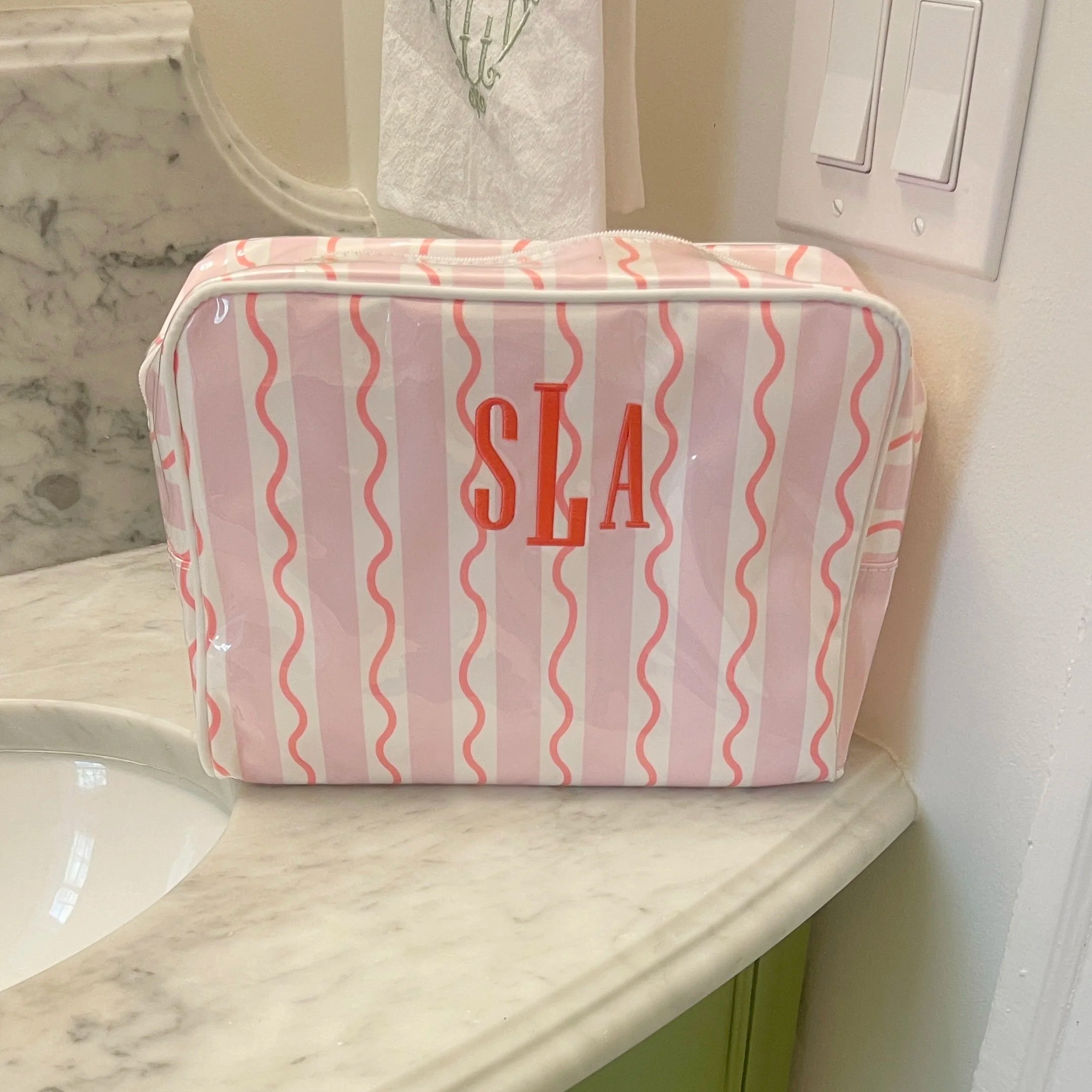 Personalized Toiletry Bag (XL)