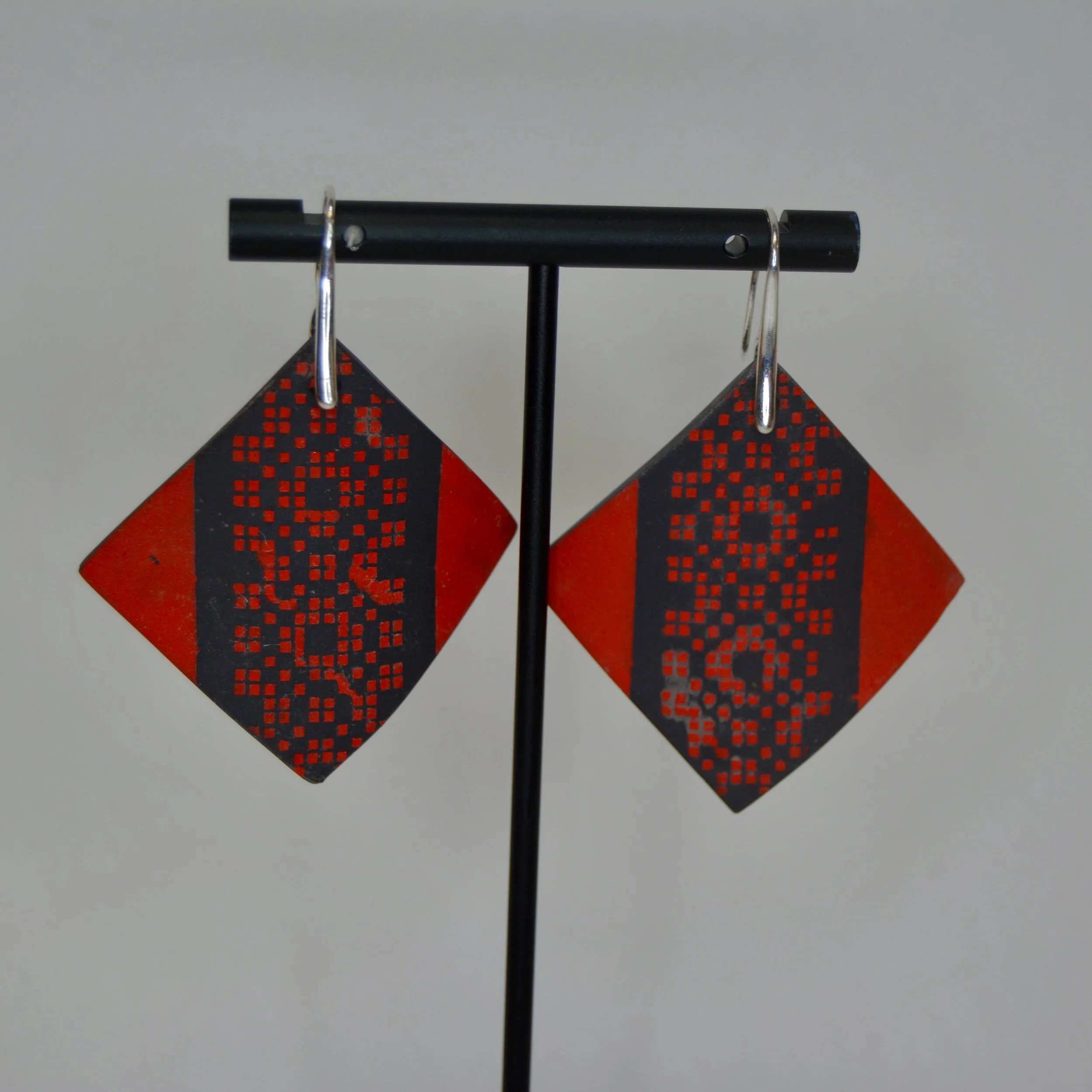 Bizr Earring