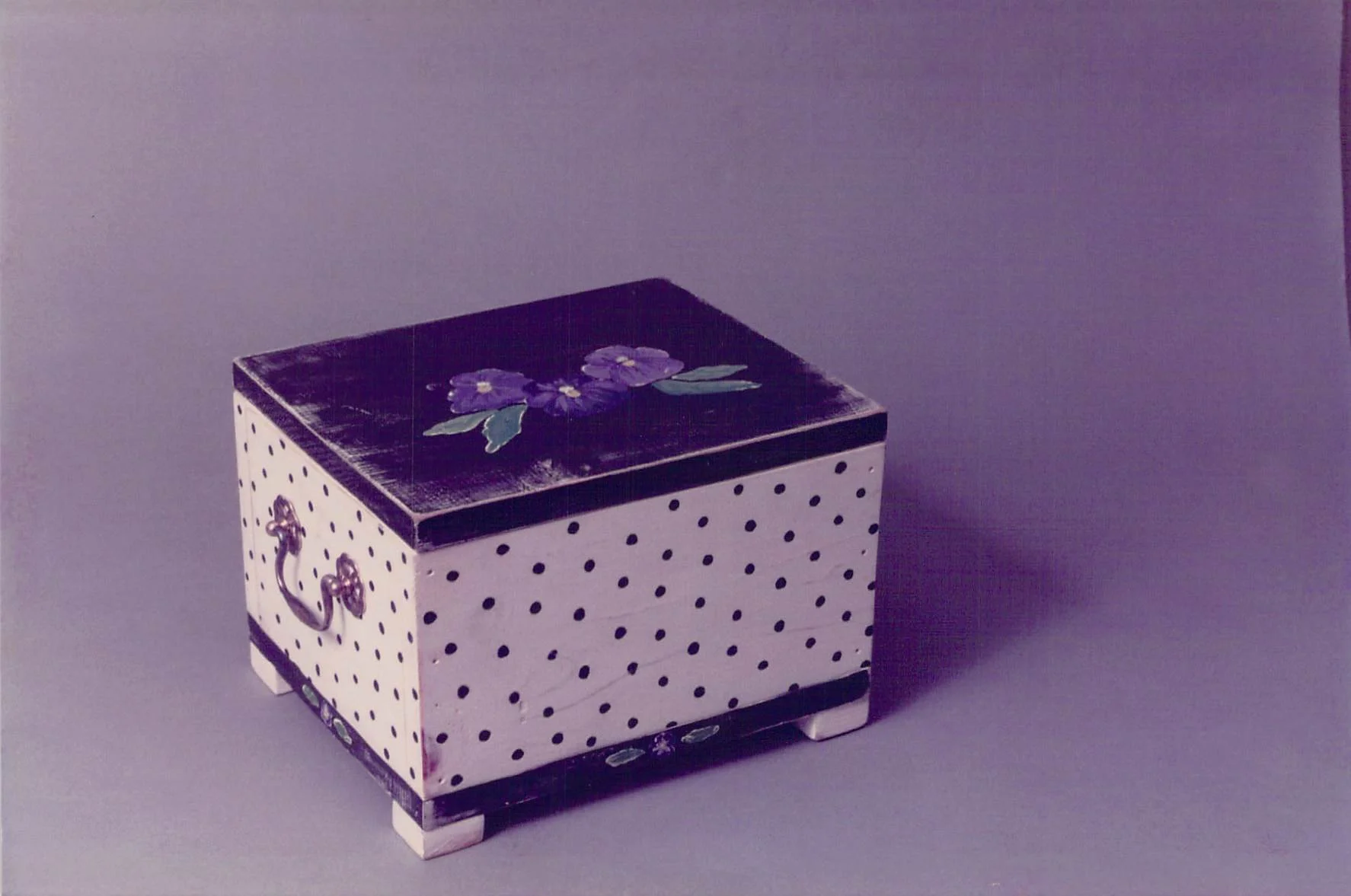 box polka dot.jpg