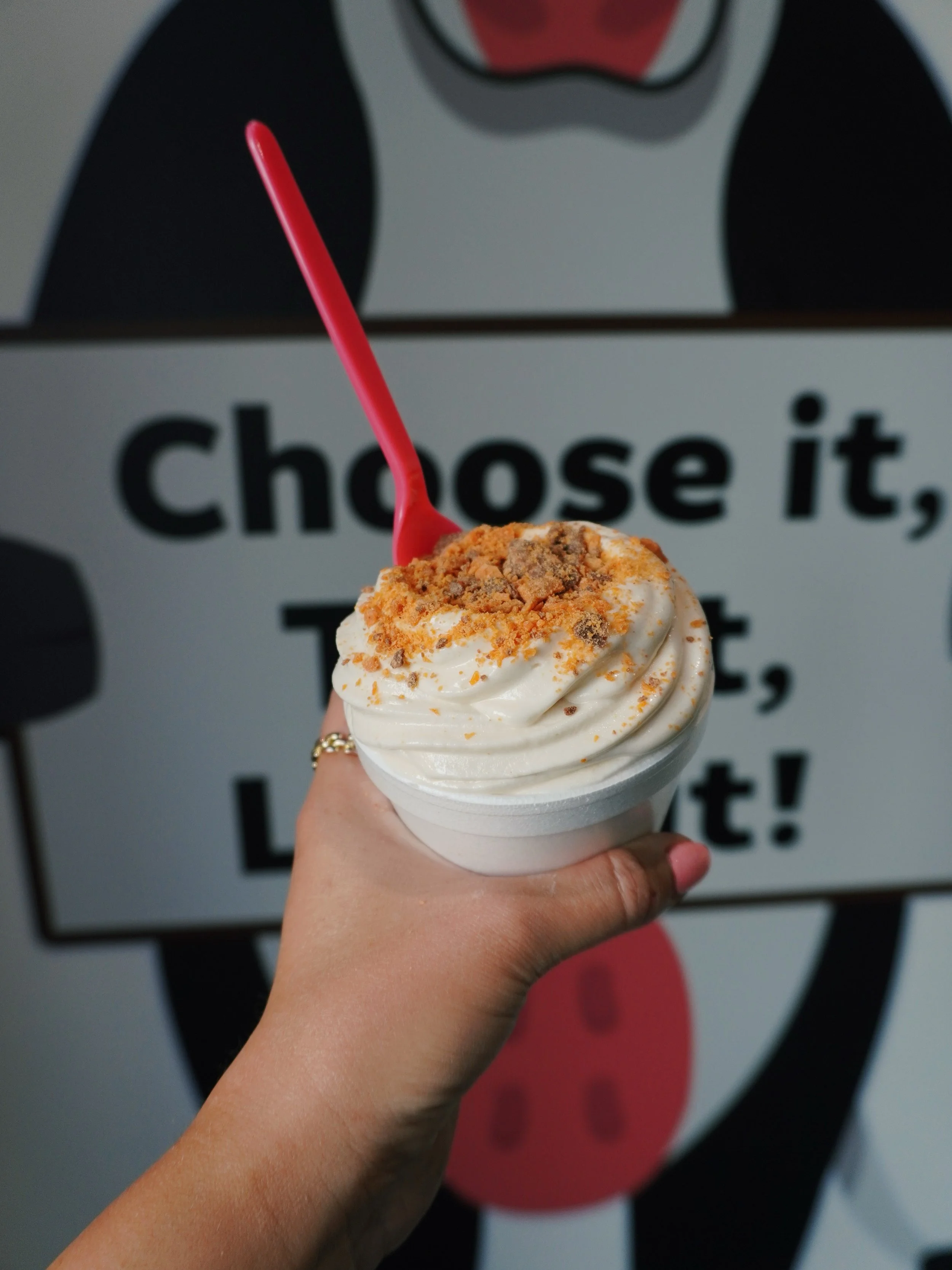 Last chance! Don&rsquo;t sleep on this💤

Drop your dream froyo combo in the comments before tonight: flavor, toppings, sauce, all of it. Don&rsquo;t hold back!

Tomorrow we&rsquo;re putting the best ones on our stories and ST. GEORGE gets to vote. T