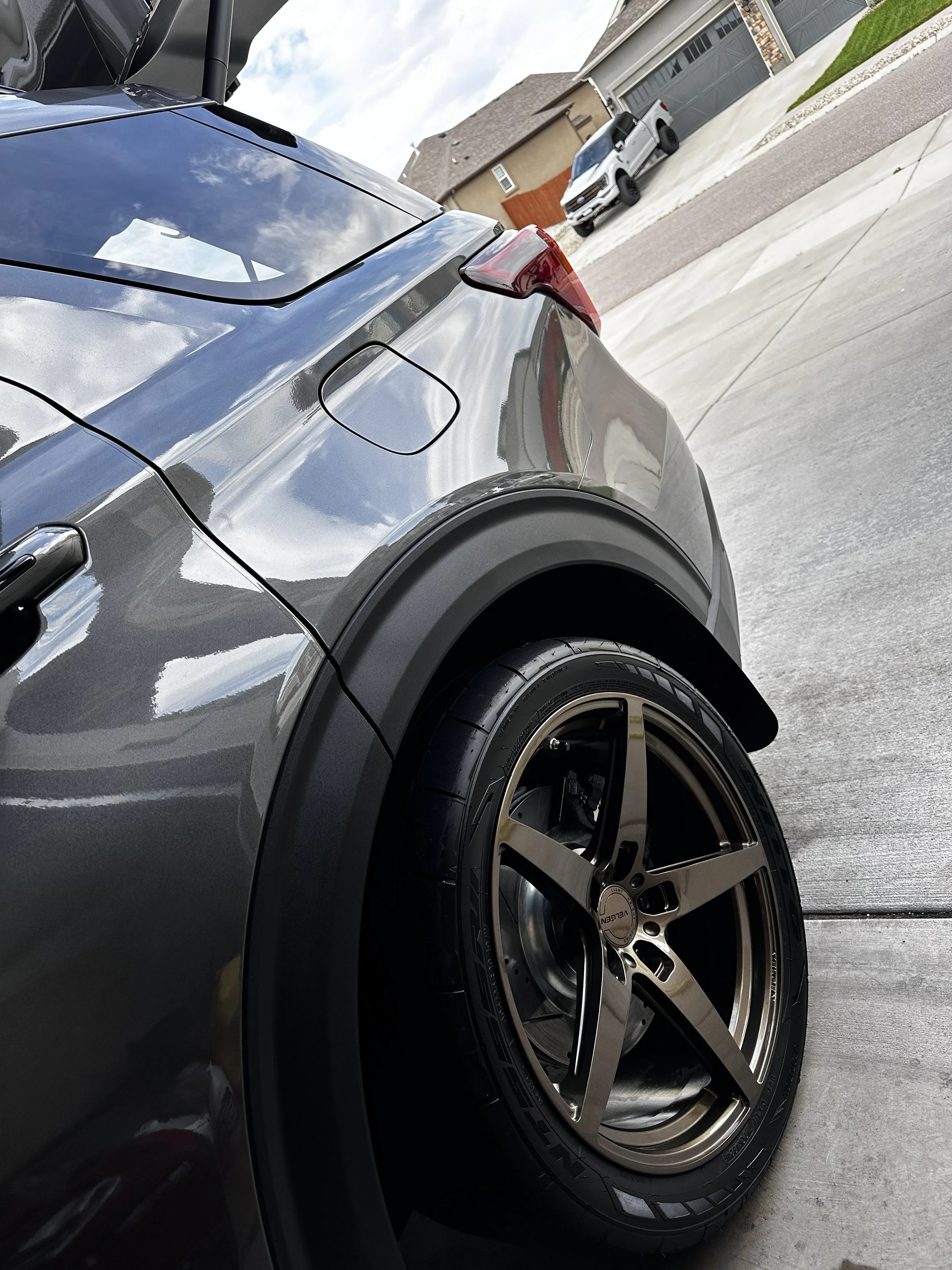 SUV/Truck Premium Detail (Clay bar/Wax & Polish)