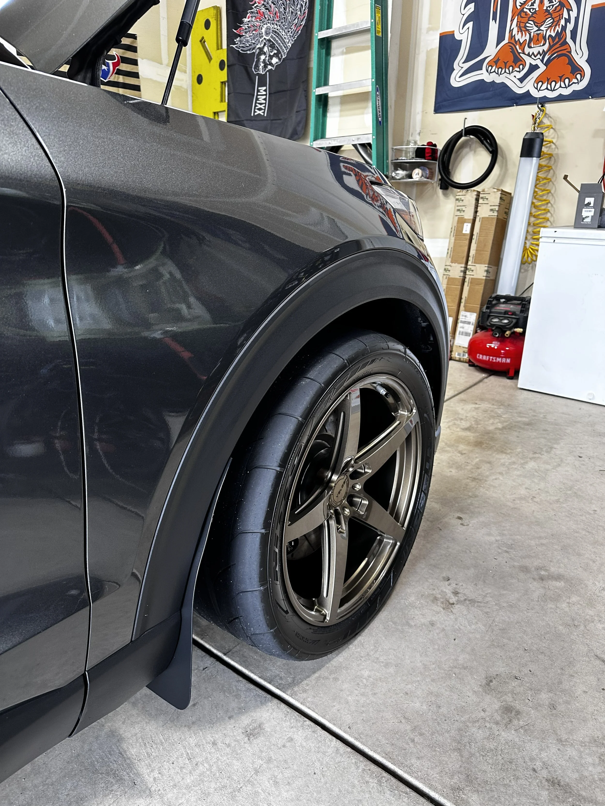 SUV/Truck Premium Detail (Clay bar/Wax & Polish)