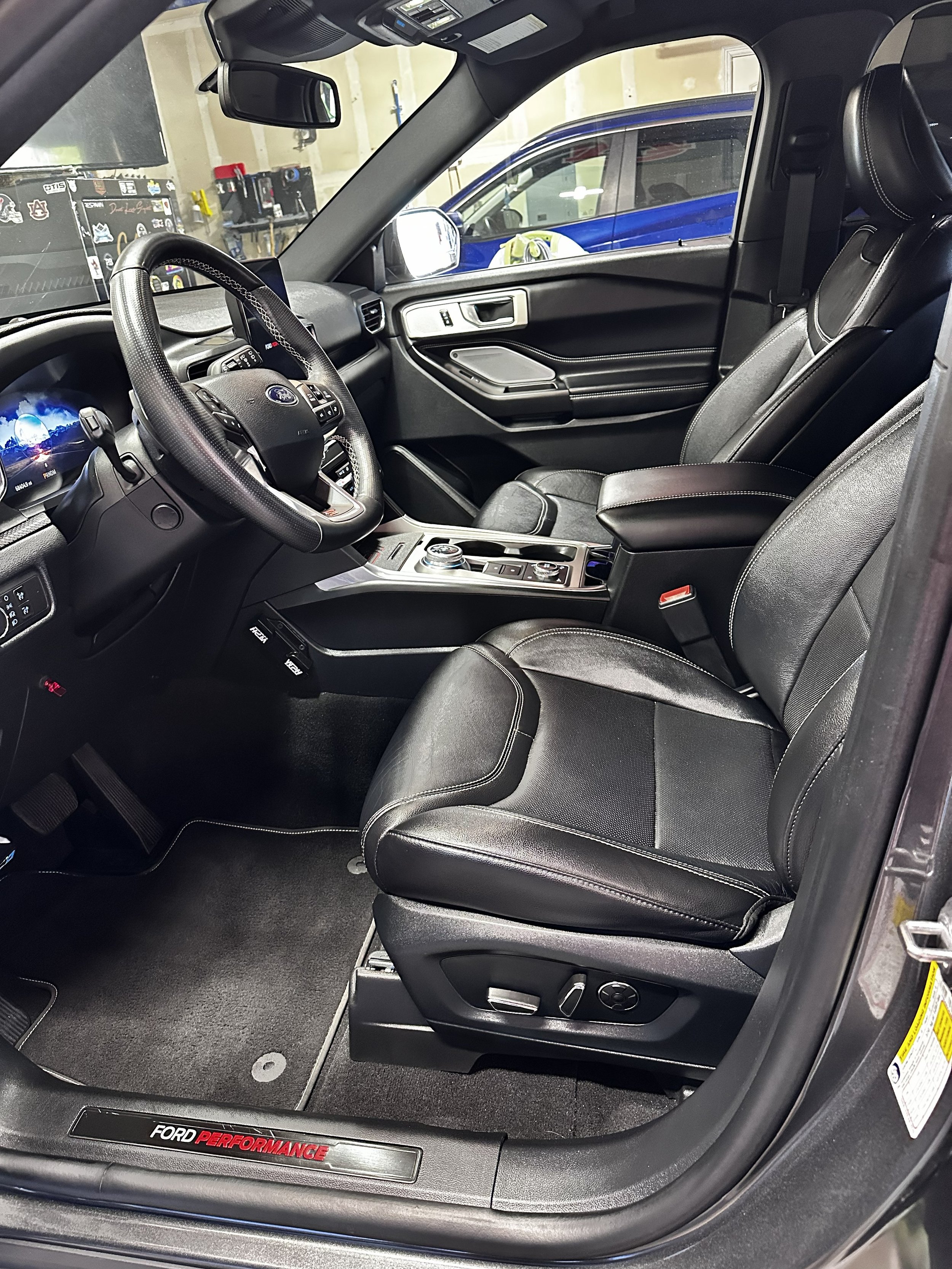 SUV/Truck Premium Detail (Clay bar/Wax & Polish)