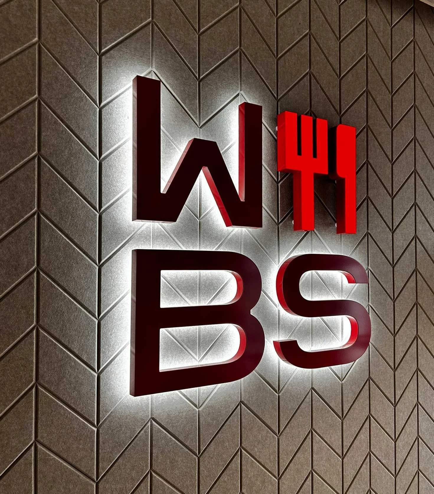 Monolitho-lichtwerbesysteme-WBS-y4.jpg