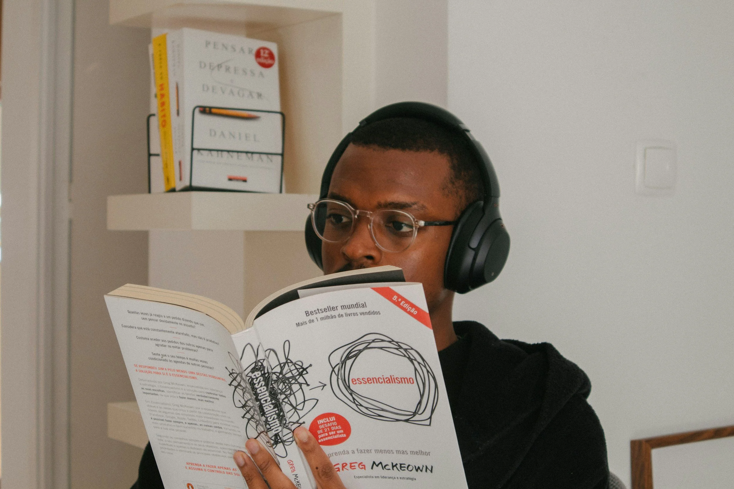 EXAM SEASON SURVIVAL GUIDE: STUDY TIPS, STRESS MANAGEMENT AND FINDING THE RIGHT ENVIRONMENT