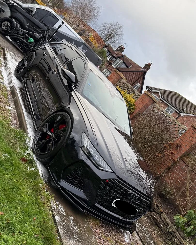 Audi RS6 | Maintenance After Protection
This Audi RS6 was back with us for its first maintenance clean following a recent single-stage machine polish and ceramic coating.

#DarkDetails #AudiRS6 #RS6 #V8 #AudiSport #MaintenanceWash #CeramicCoating #De