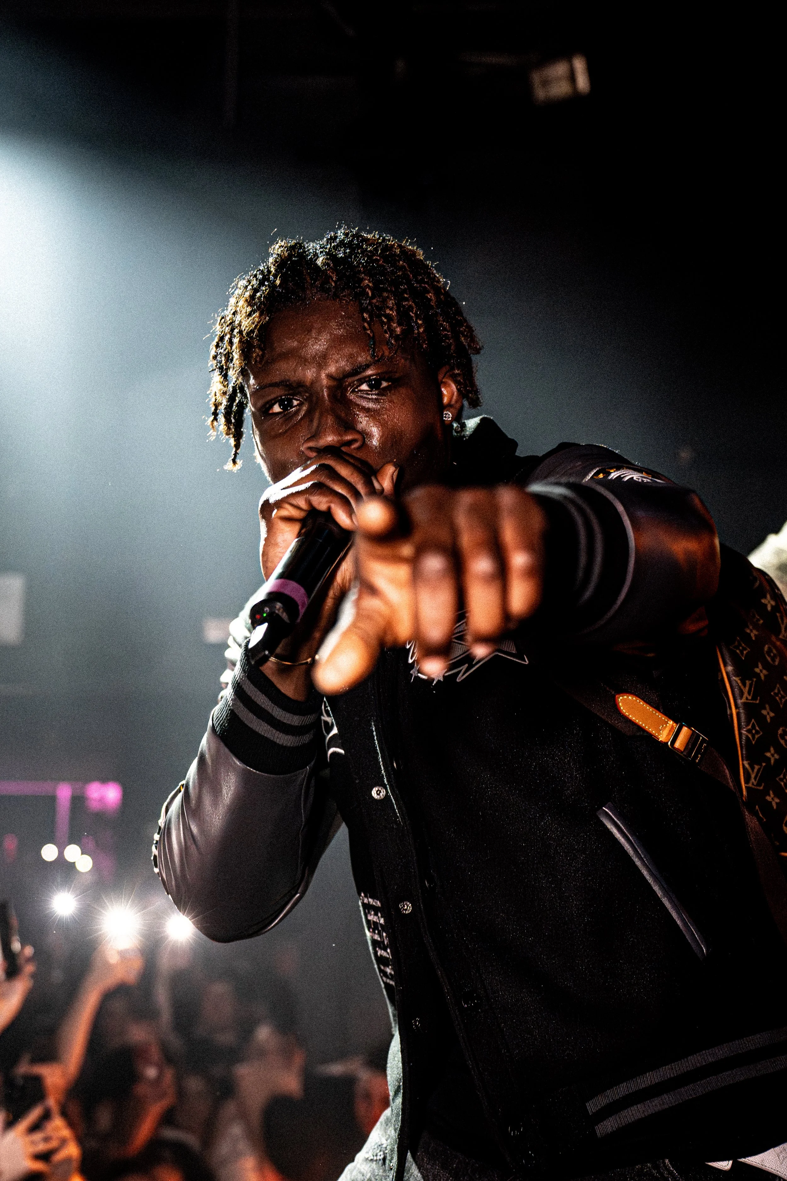 A7405120.jpg