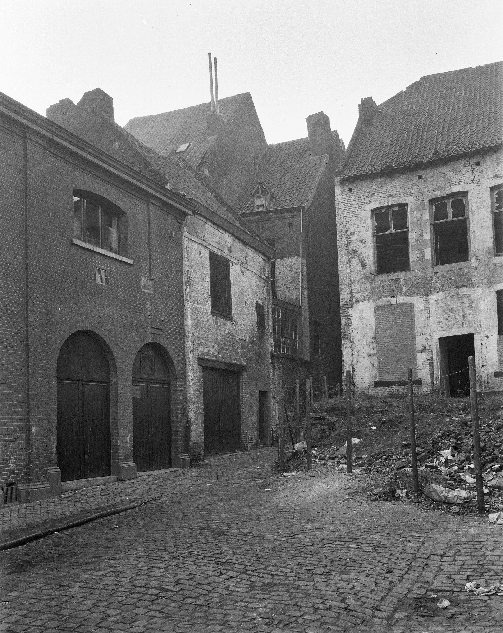 Eksterstraat, hoek Houtmaas, in 1956 [GTD/RCE]