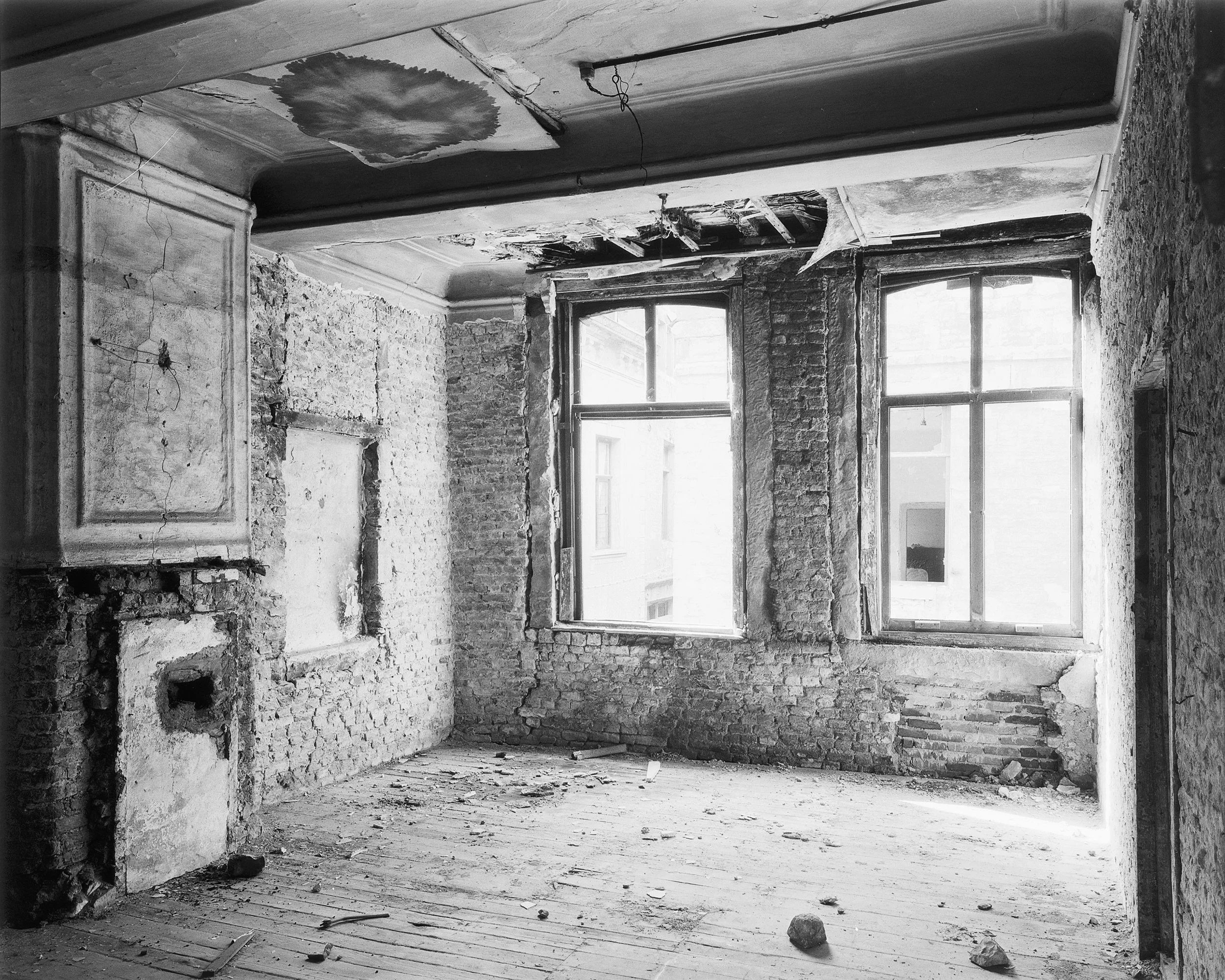Stokstraat 35/37, de grootste 'bouw', achterkamer, 1960 [GTD/RCE]