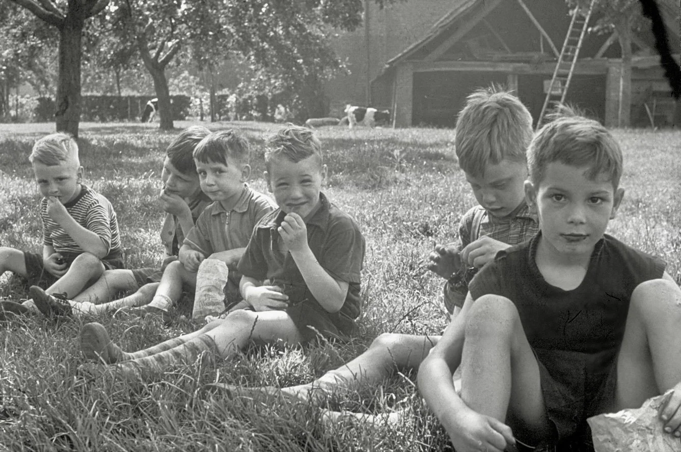 Kinderen op kamp, ca. 1955 [WS]