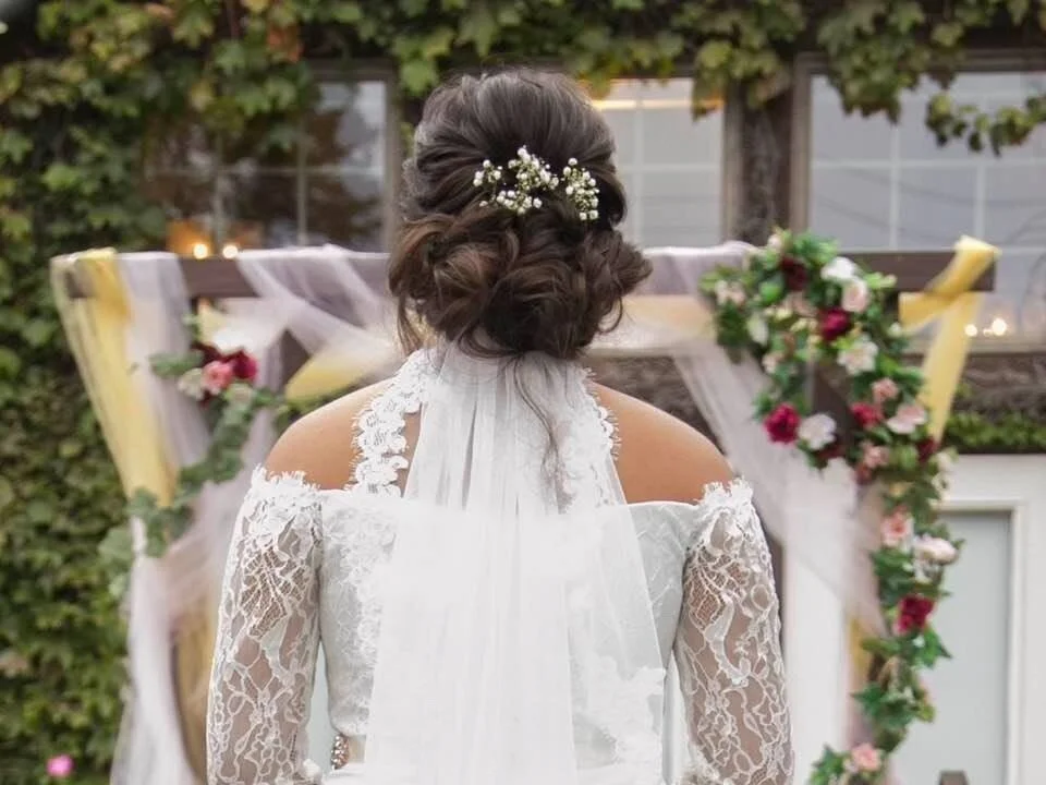 Hair Consultation and Preview