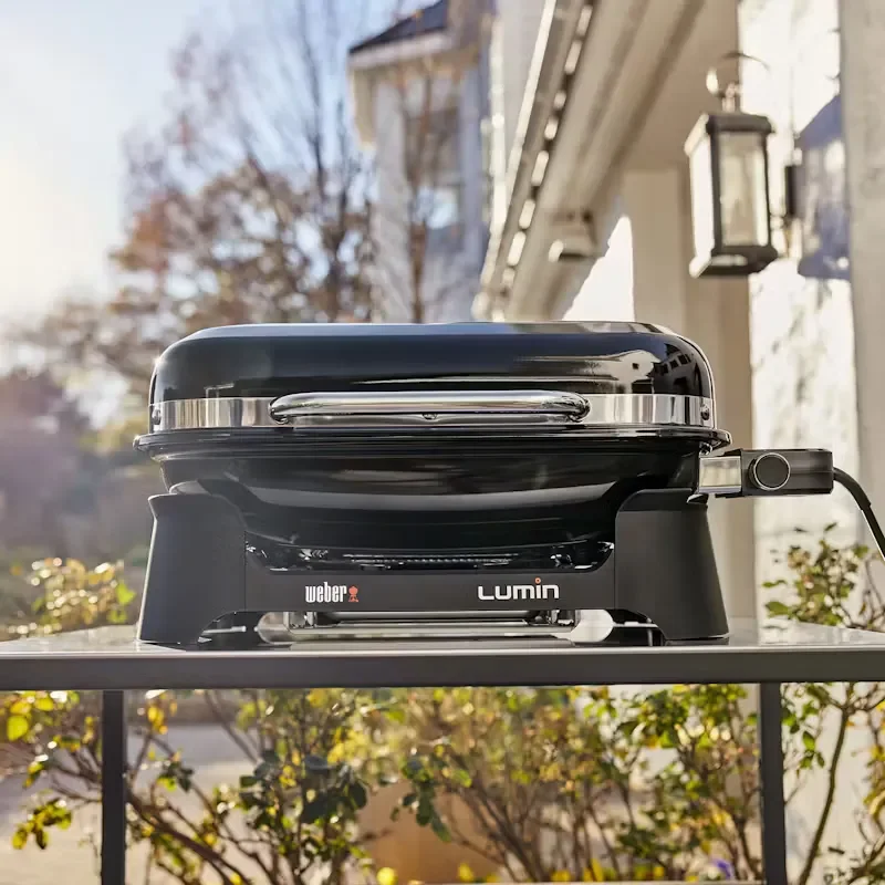 barbecue-electrique-lumin-weber (2).webp