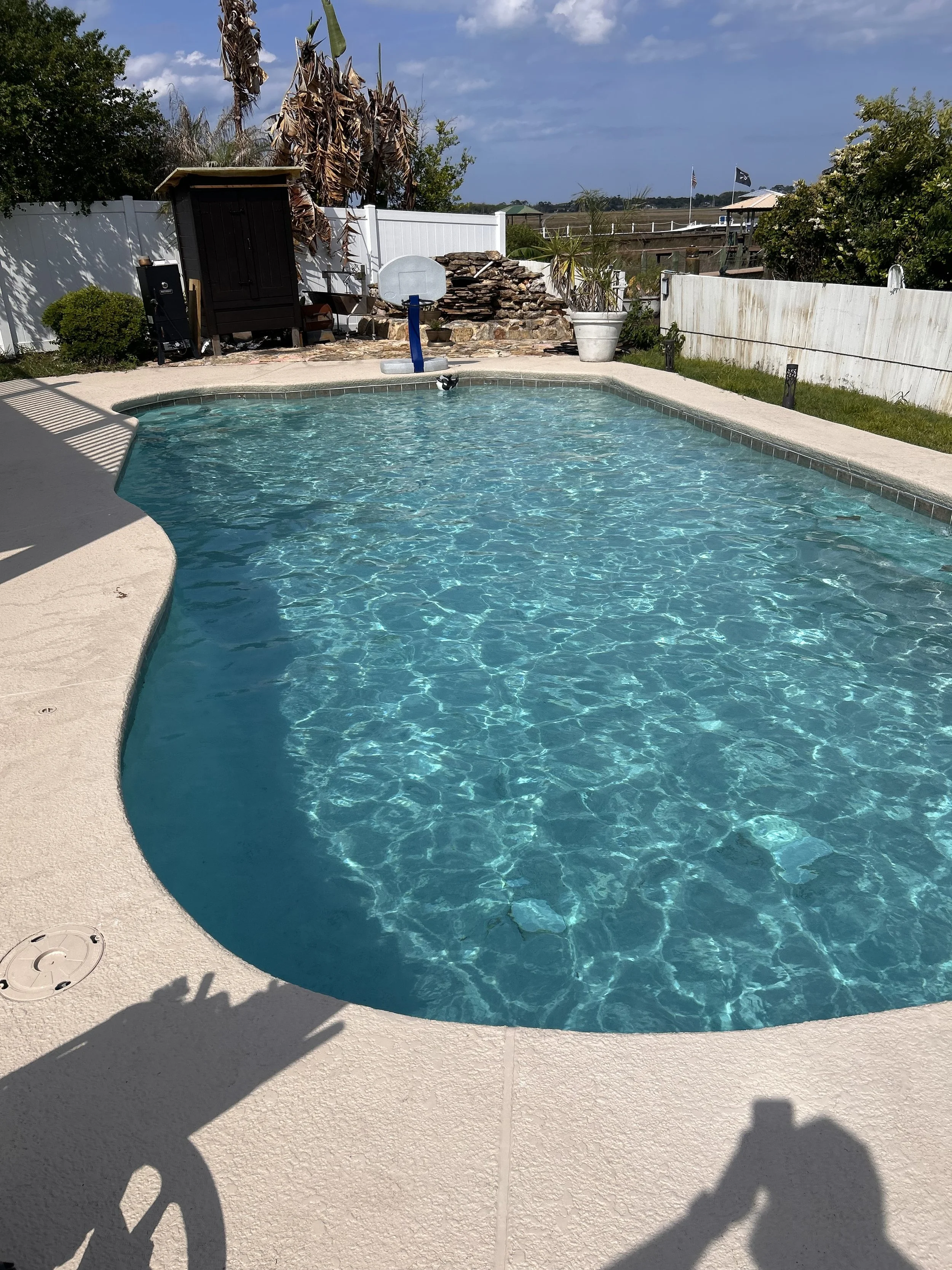 How to Hire a Pool Company in Jacksonville: What to Look for Before You Commit