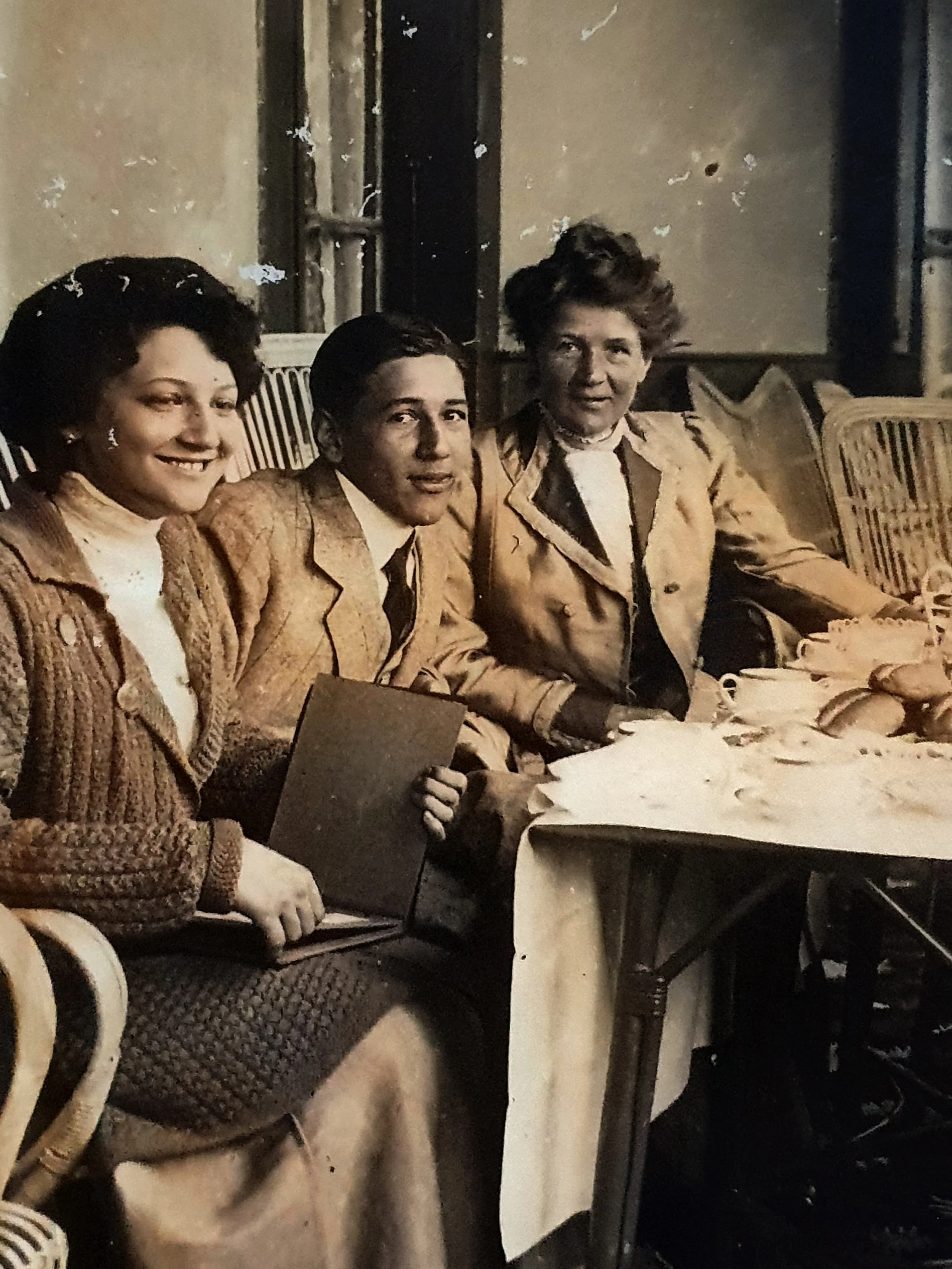Liddy, Olindo, Wilhelmina 