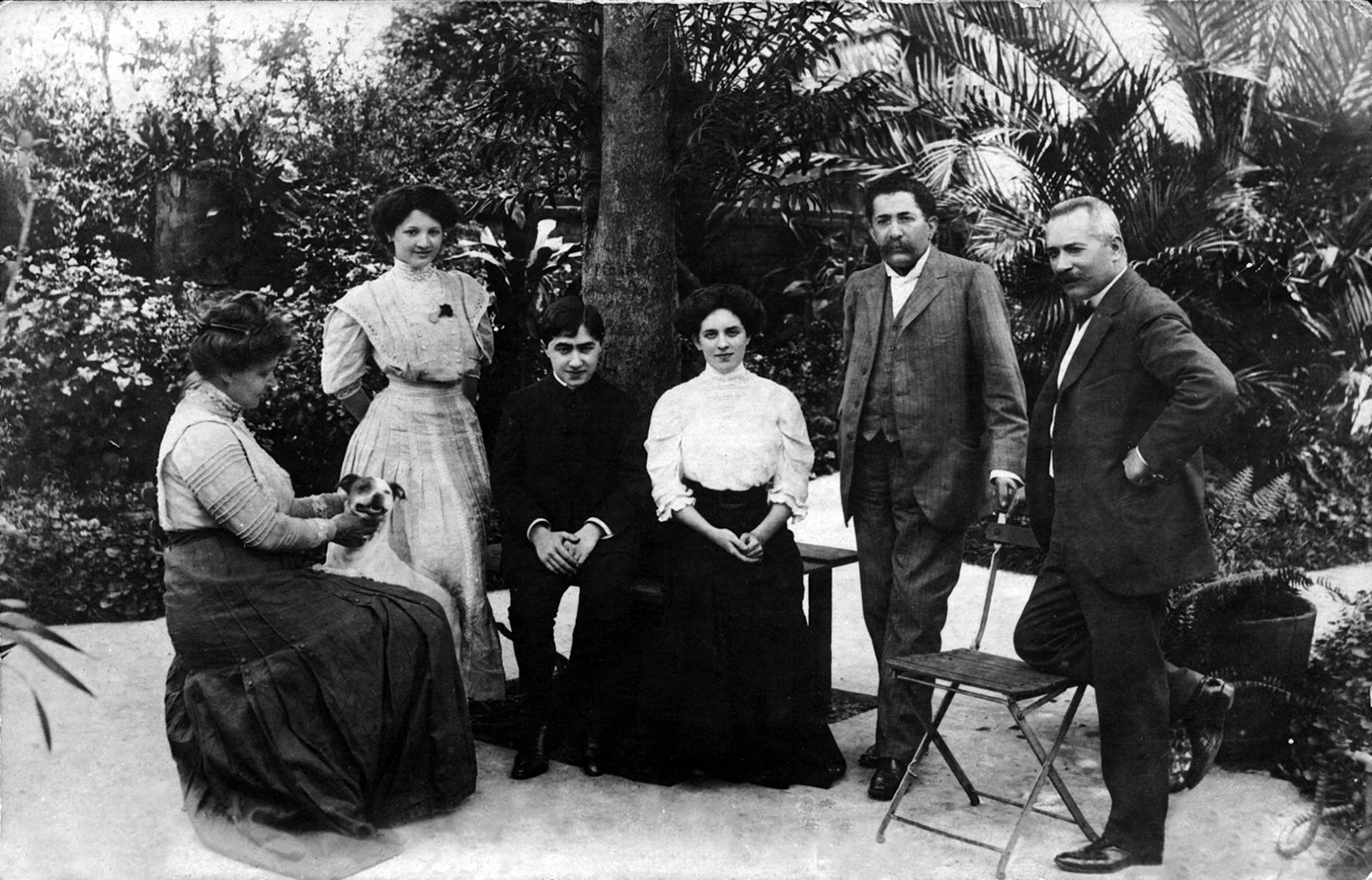 Wilhelmina, Liddy, Miécio Horchowsky, Antonieta Rudge, Luigi Chiaffarelli, Dr. Buscaglia (1910)