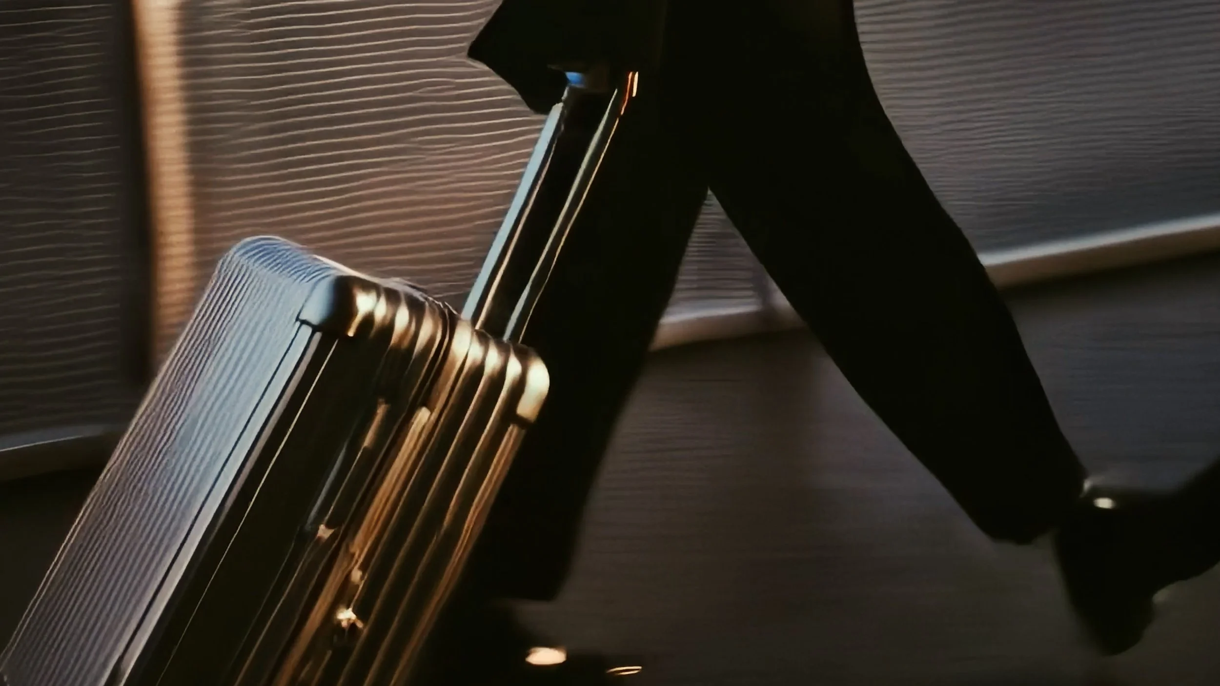 mv_moment_arrival.jpg
