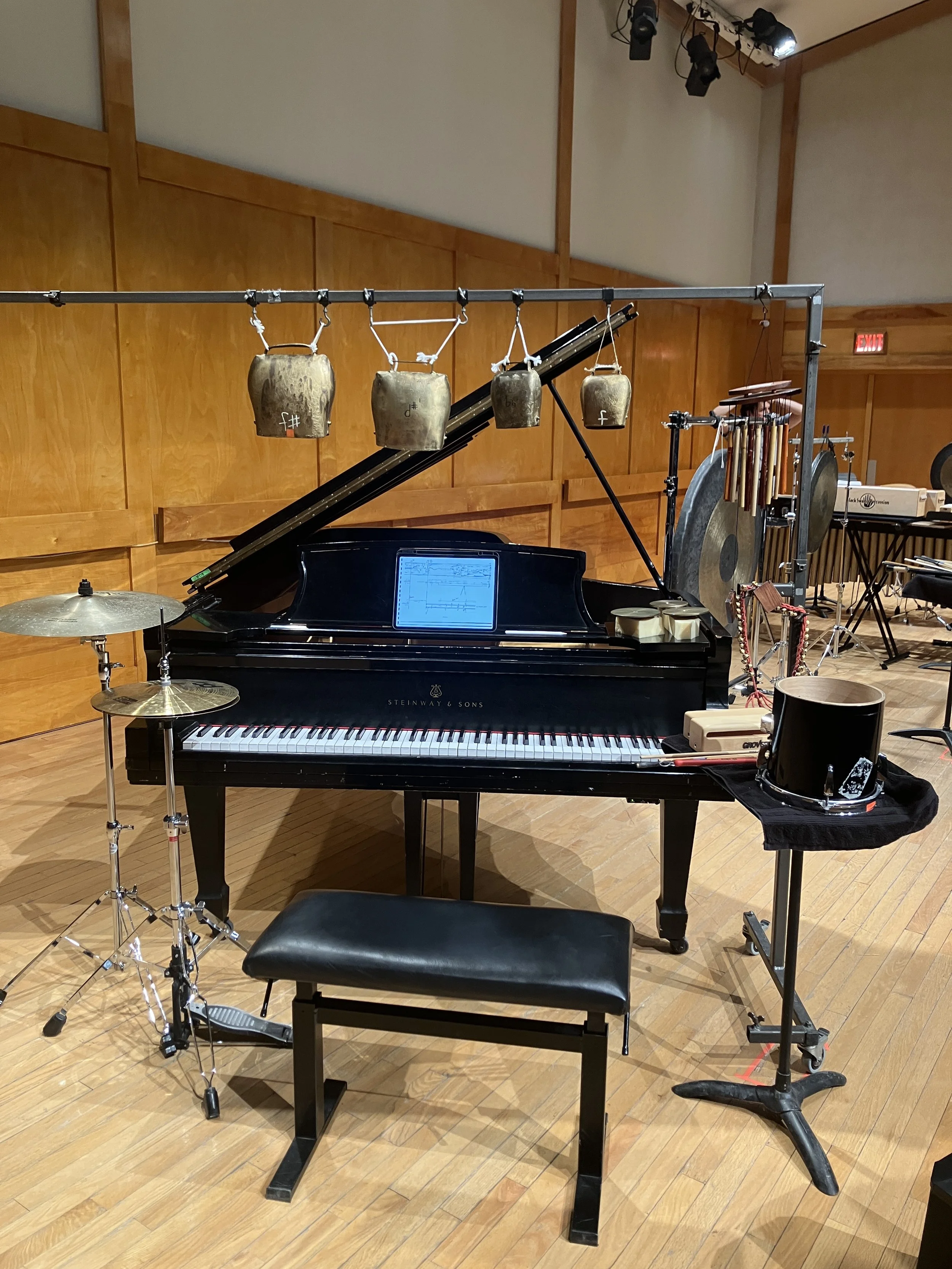 Stockhausen’s Kontakte with Khesner Oliveira