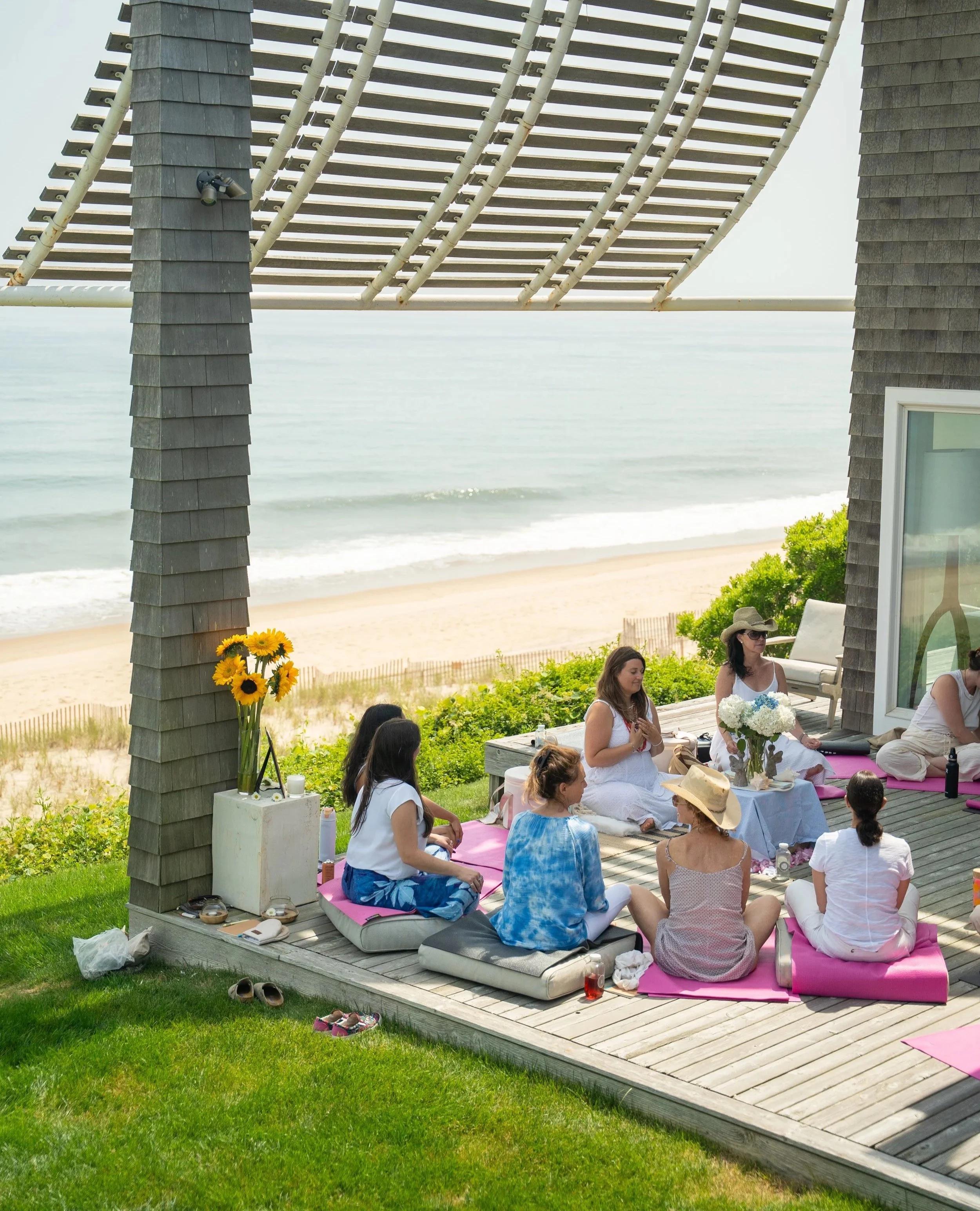 Learn about Lauren Aiyana, a spiritual life coach & energy healer guiding clients in NYC, The Hamptons & beyond.